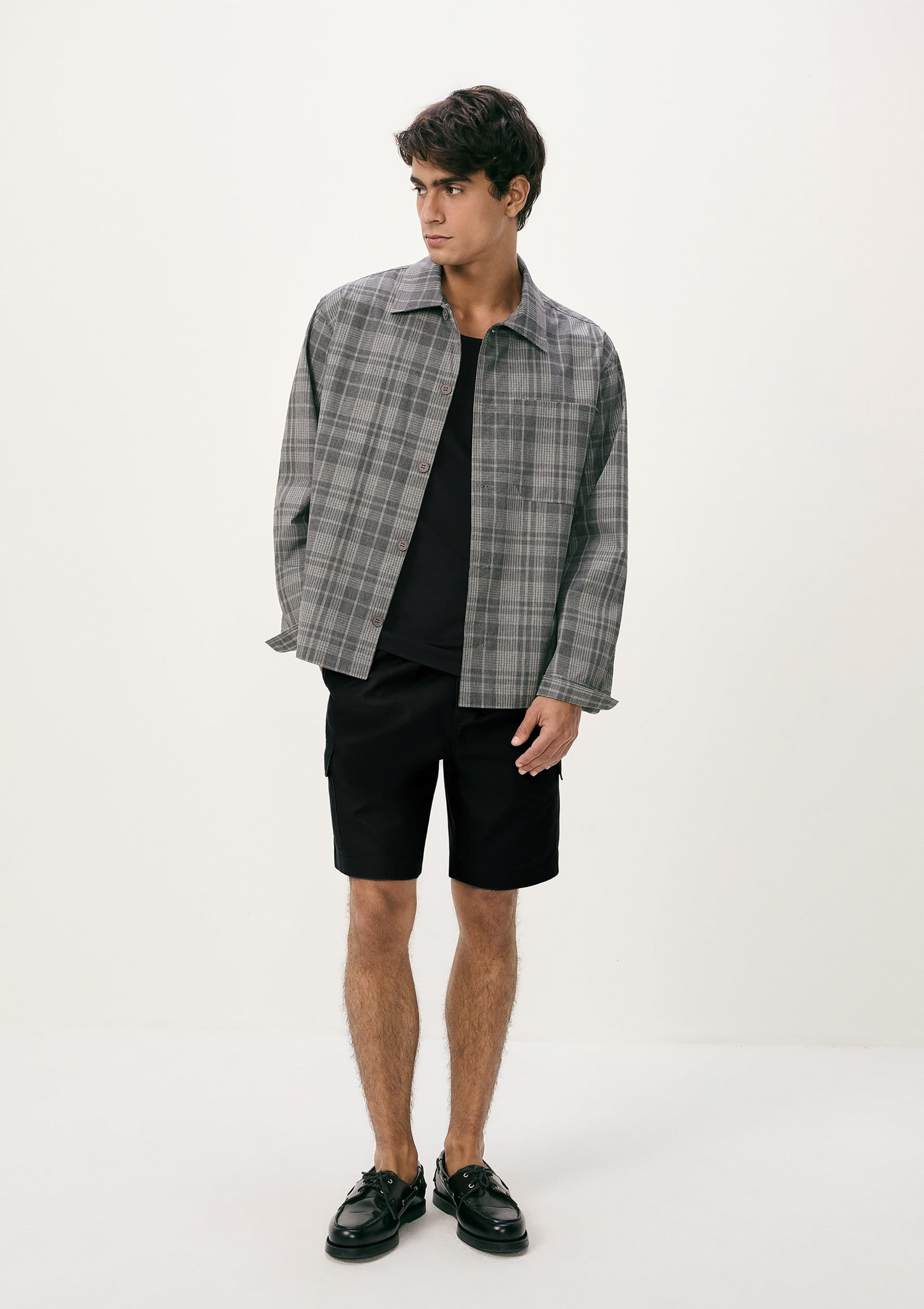 Shorts Masculino Tecido Empapelado - Preto