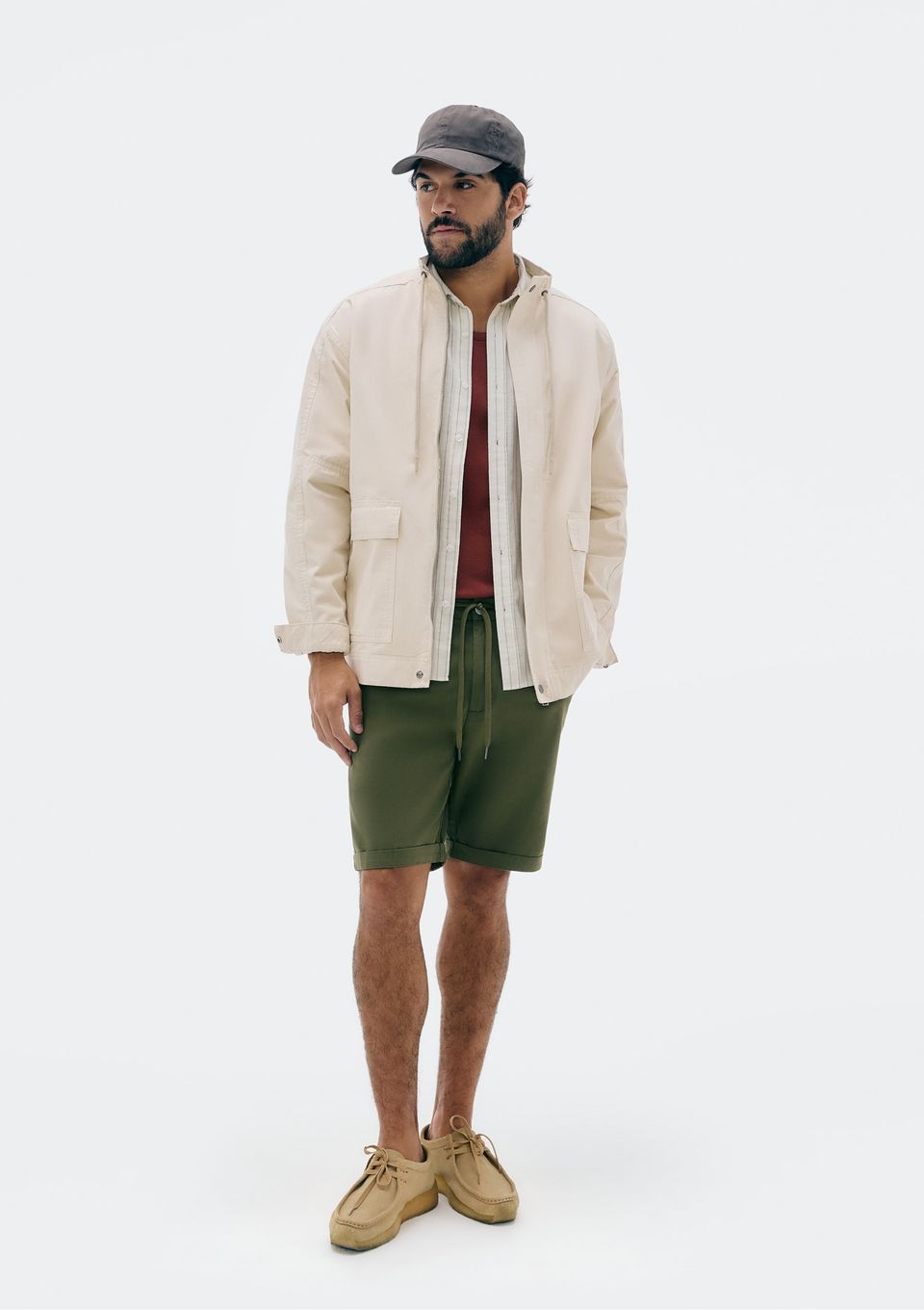 Bermuda Básica Masculina em Sarja com Elastano - Verde