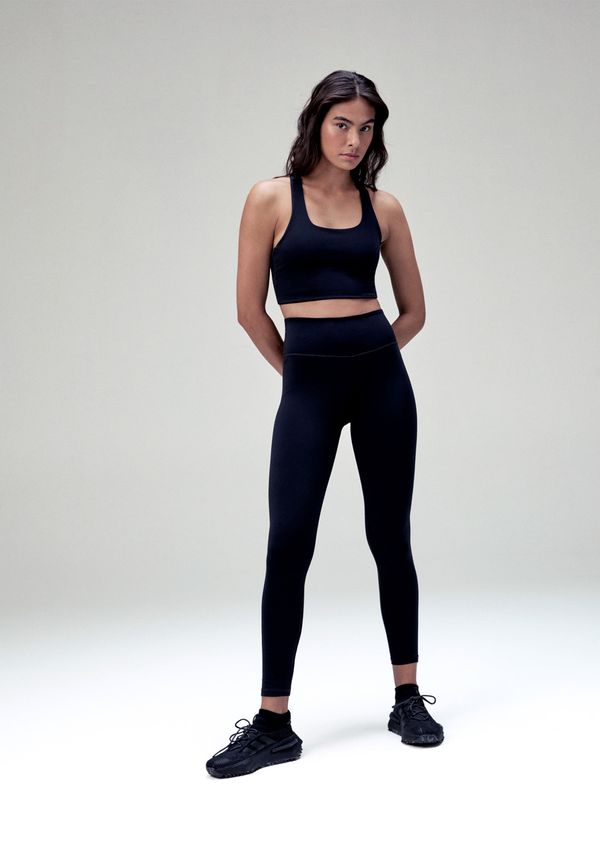 Calça Legging Esportiva Feminina Com Fio LYCRA® - Preto XP