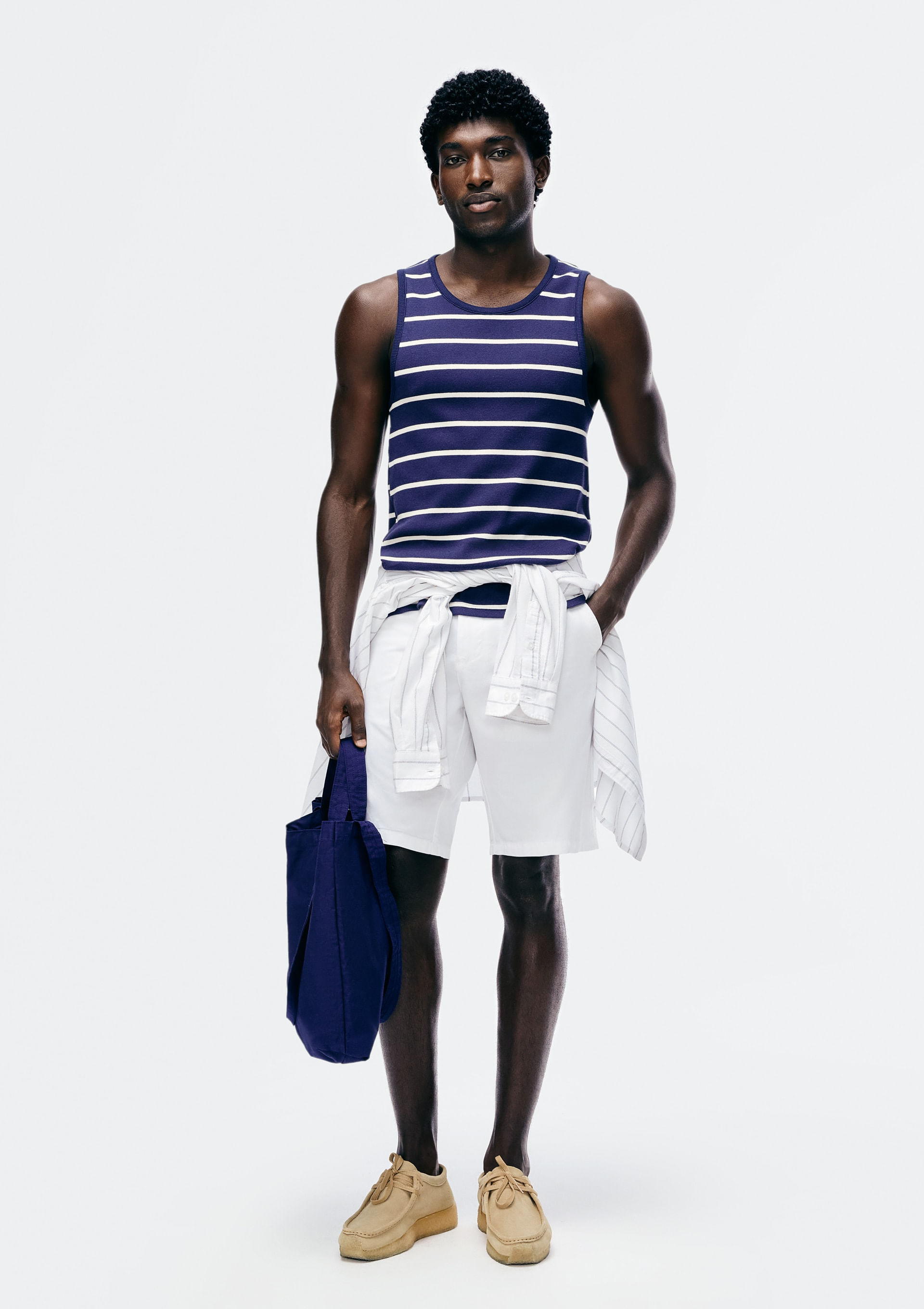 Bermuda Básica Masculina Chino Reta Em Sarja - Branco