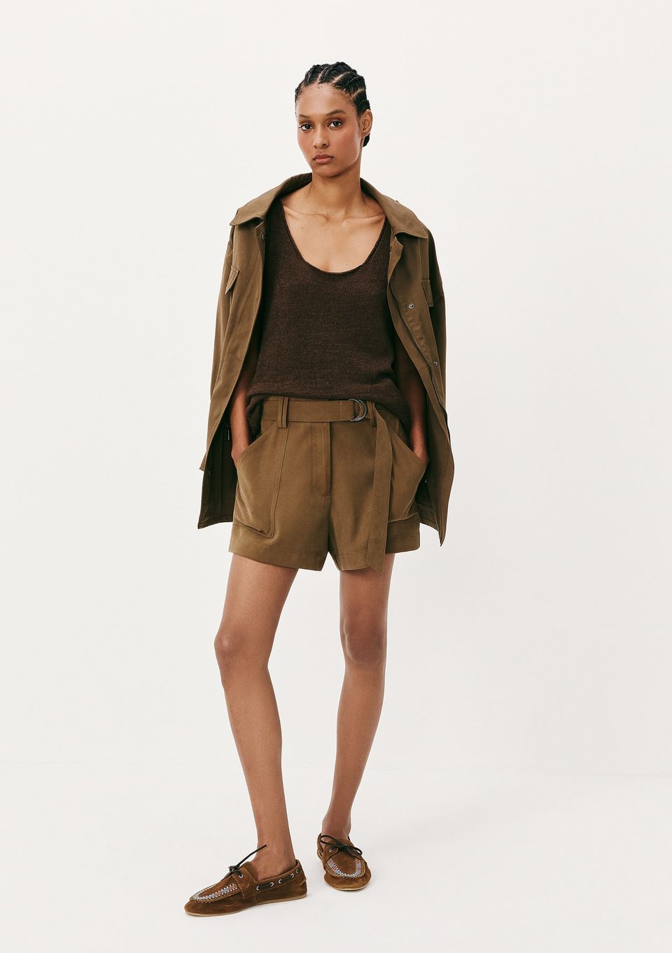 Shorts Feminino em Peach Touch com Cinto - Verde
