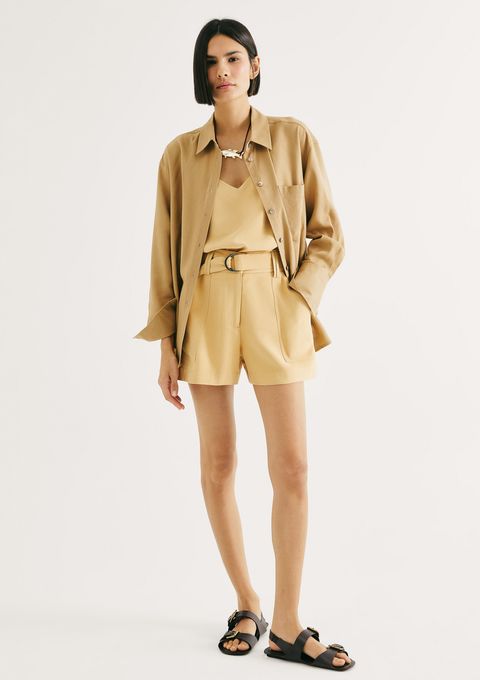 Shorts Feminino em Peach Touch com Cinto - Bege — Hering