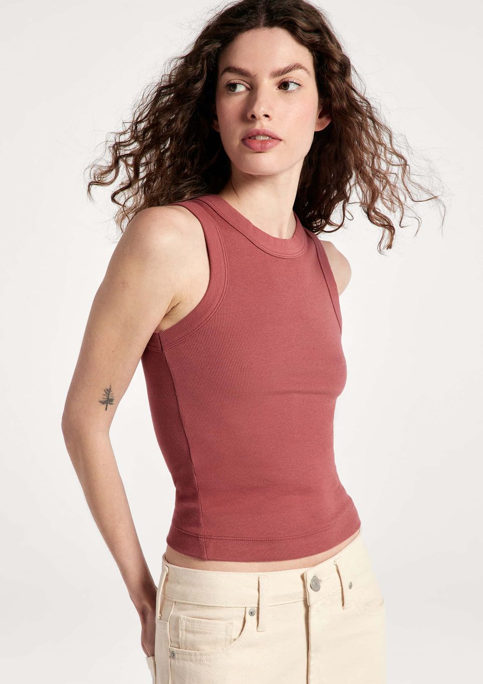 Regata Básica Feminina Slim Neck - Vinho