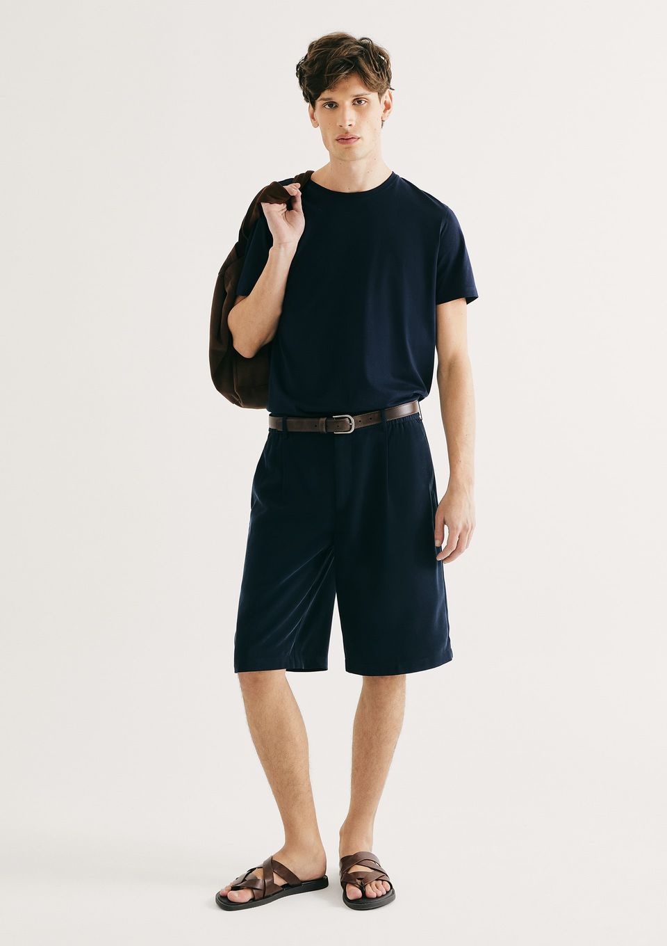 Bermuda Masculina Reta com Pregas - Azul