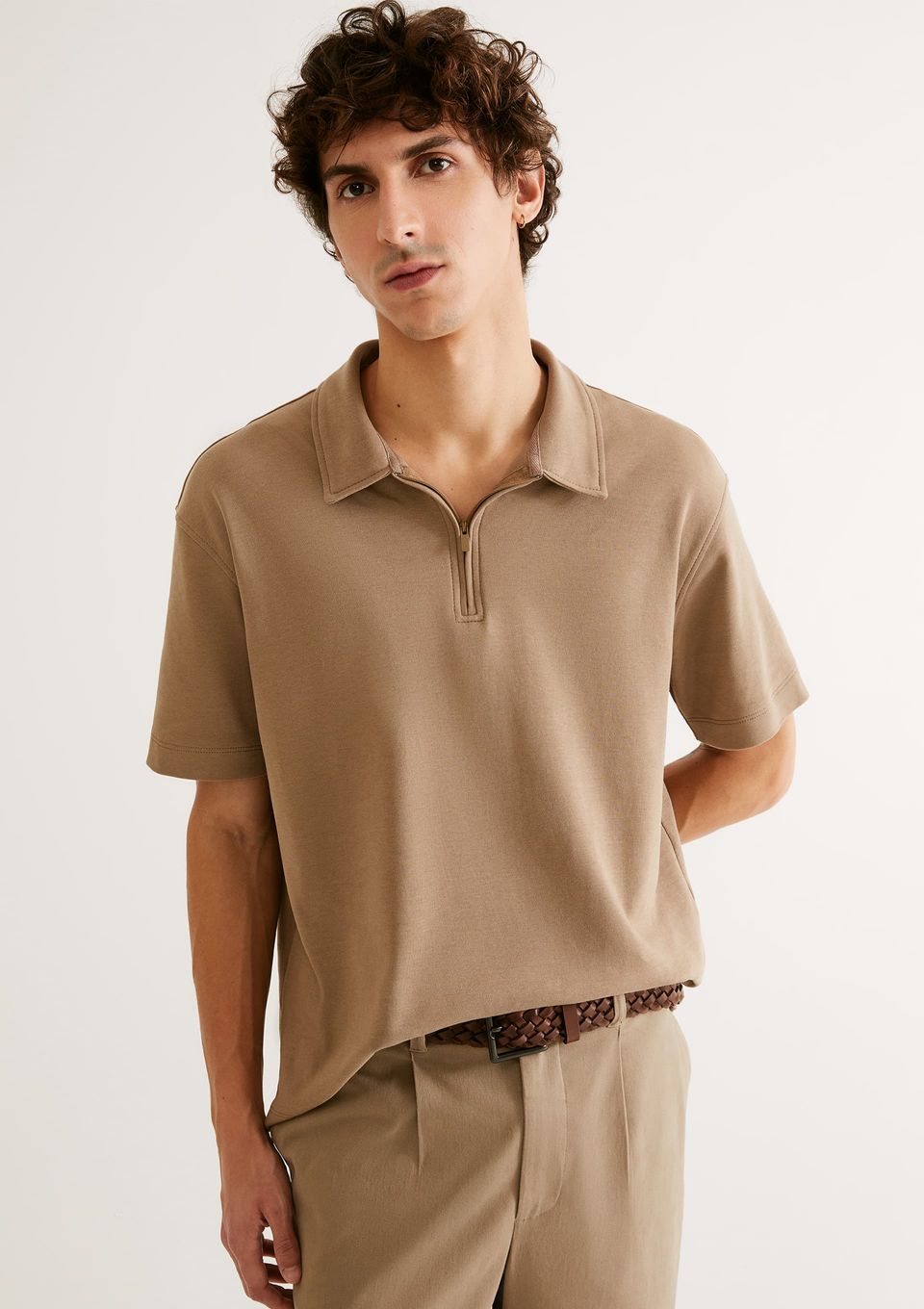 Camisa Polo Masculina em Malha Tech - Bege