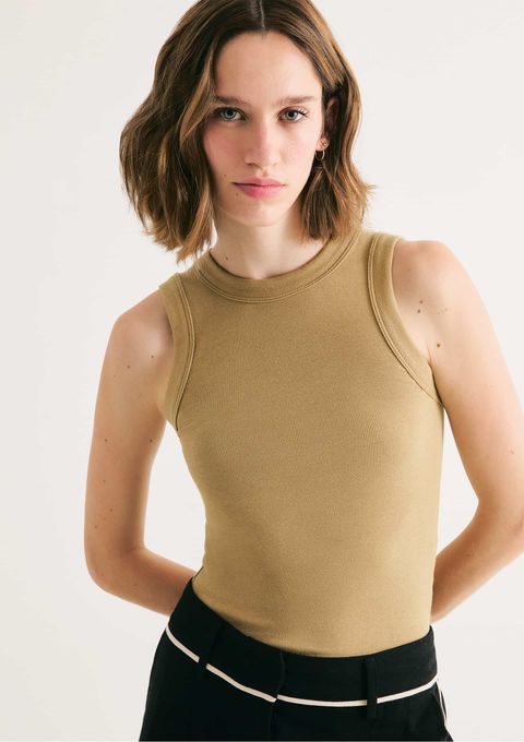 Regata Básica Feminina Slim Neck - Caqui — Hering