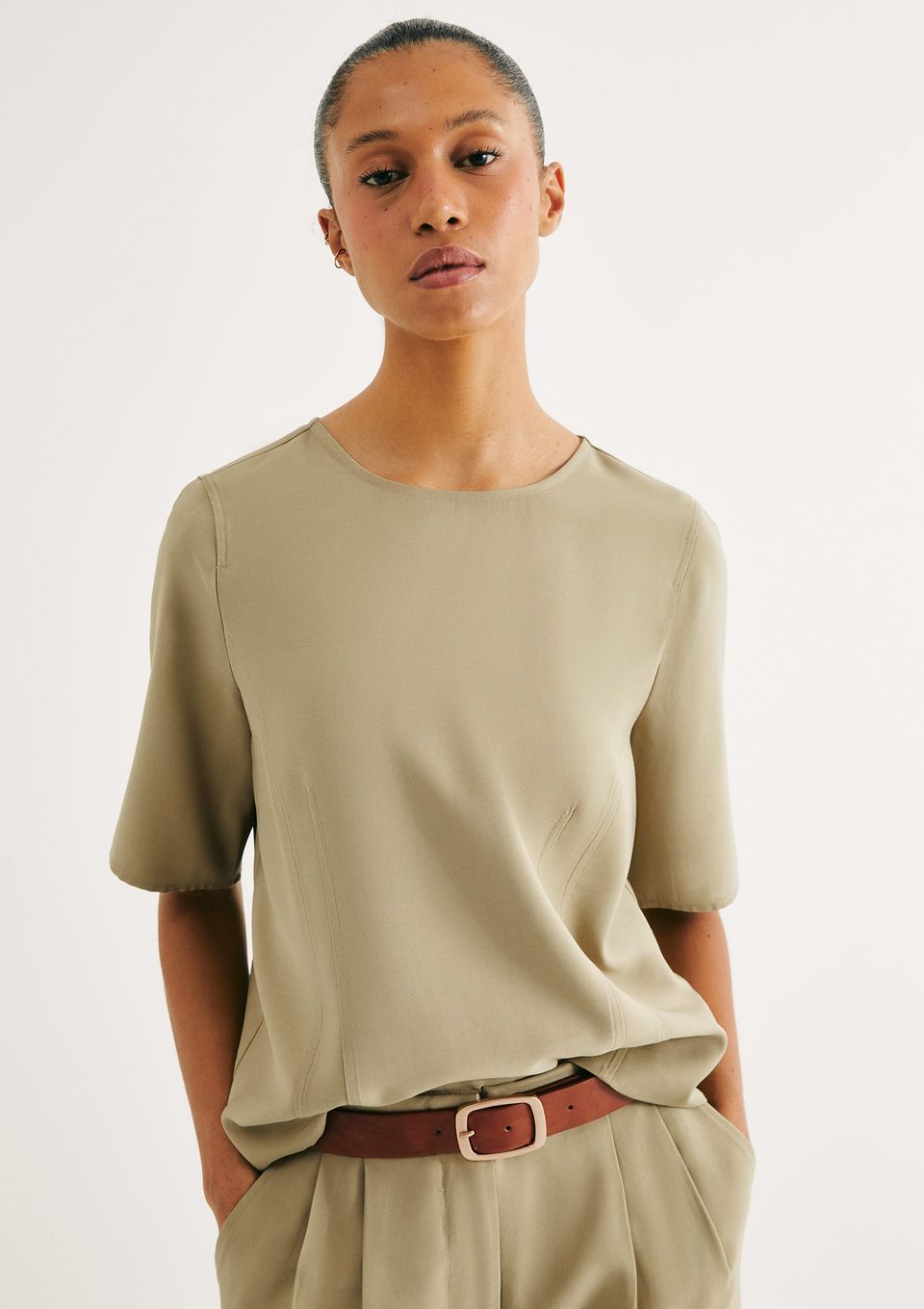 Blusa Feminina Regular Manga Curta - Verde
