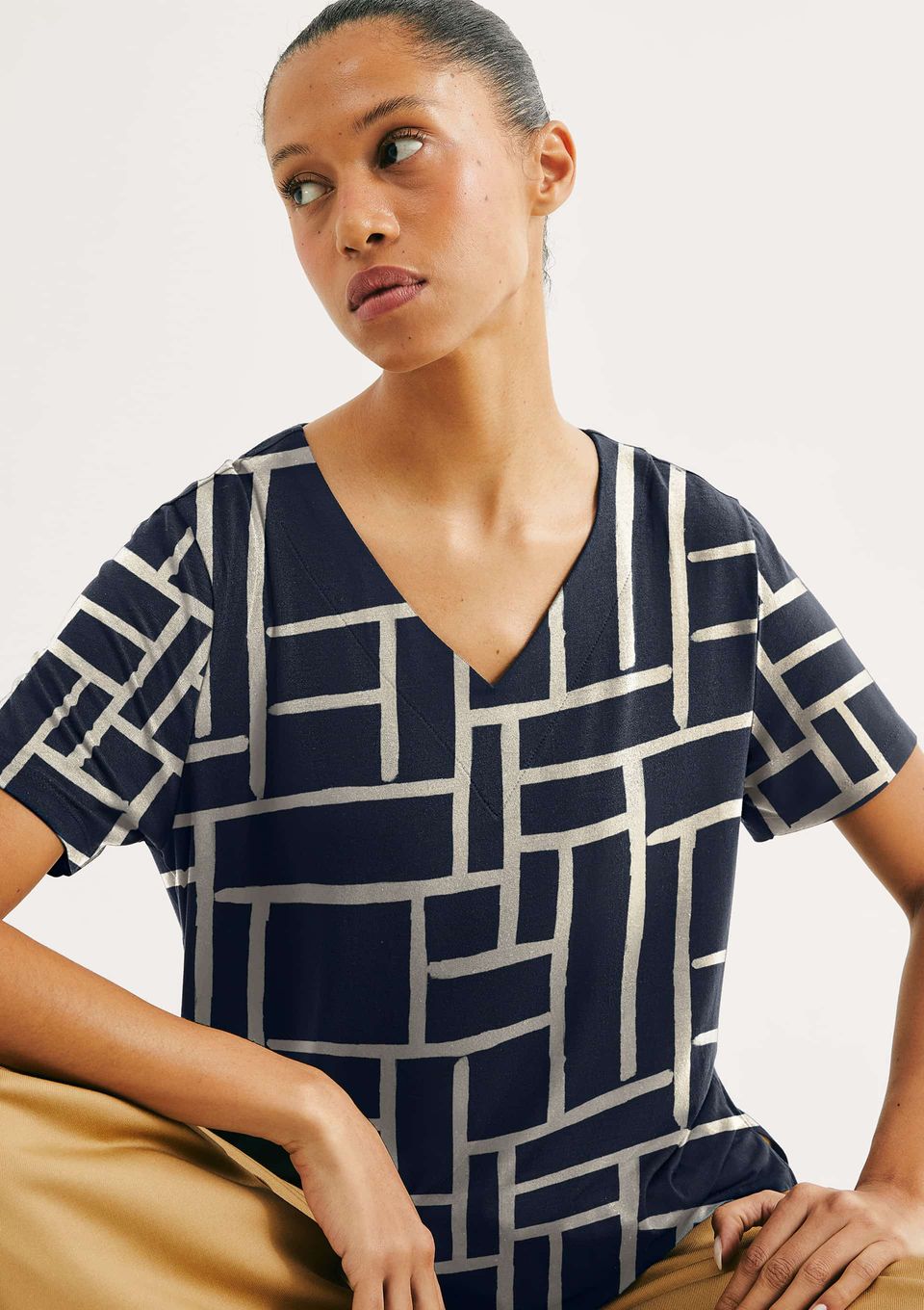 Blusa Feminina em Viscose Estampada - Azul