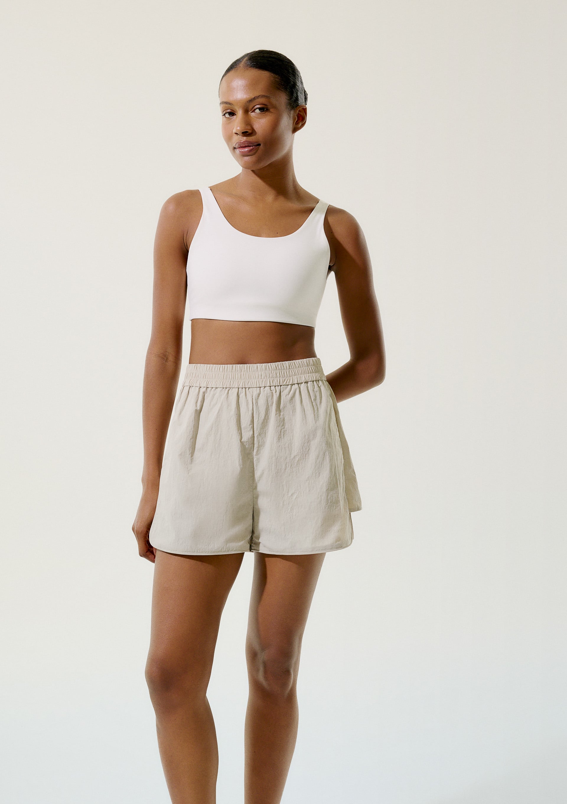 Shorts Esportivo Feminino Cós Elástico - Creme — Hering