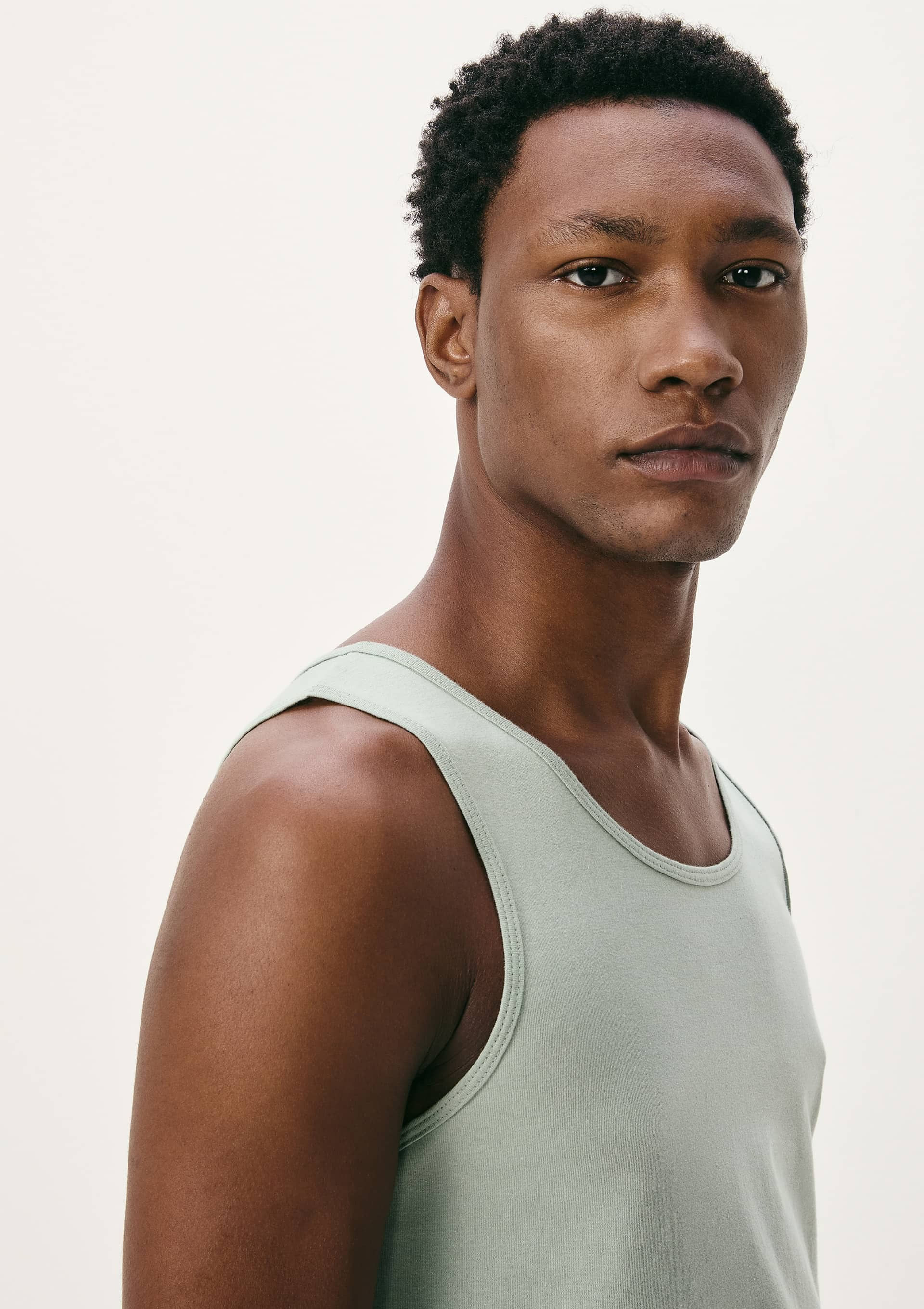 Regata Básica Masculina Slim - Verde