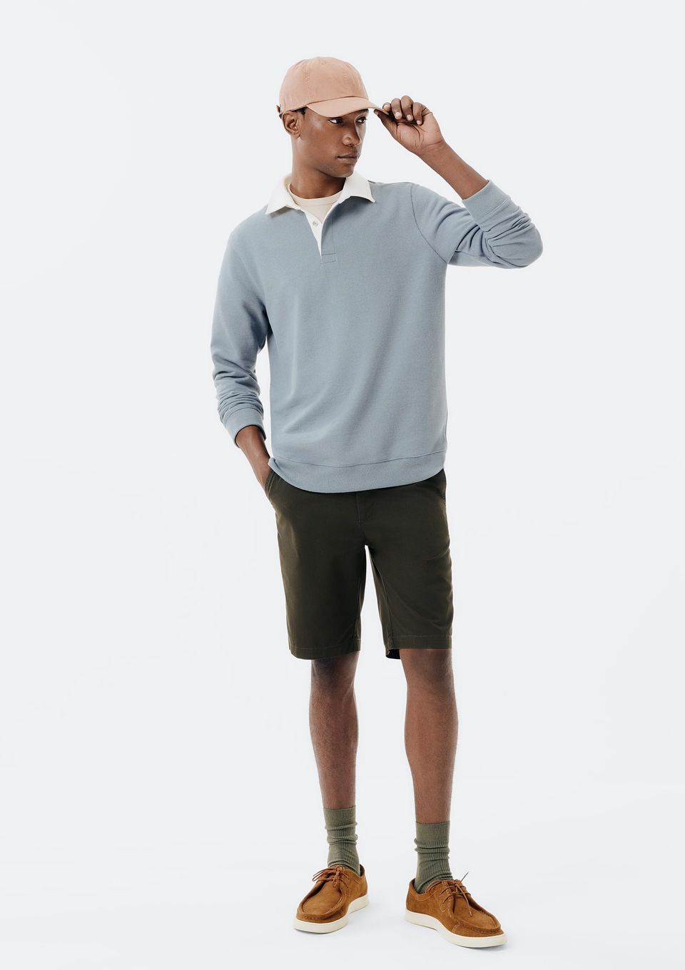 Bermuda Básica Masculina Chino Reta em Sarja - Verde