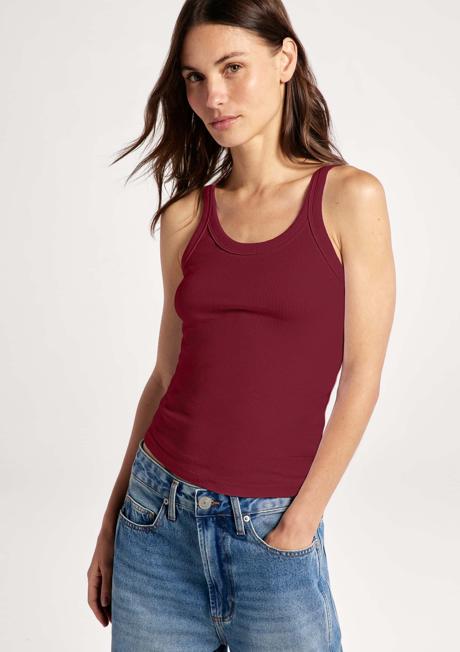 Regata Básica Feminina Slim Rib - Vinho