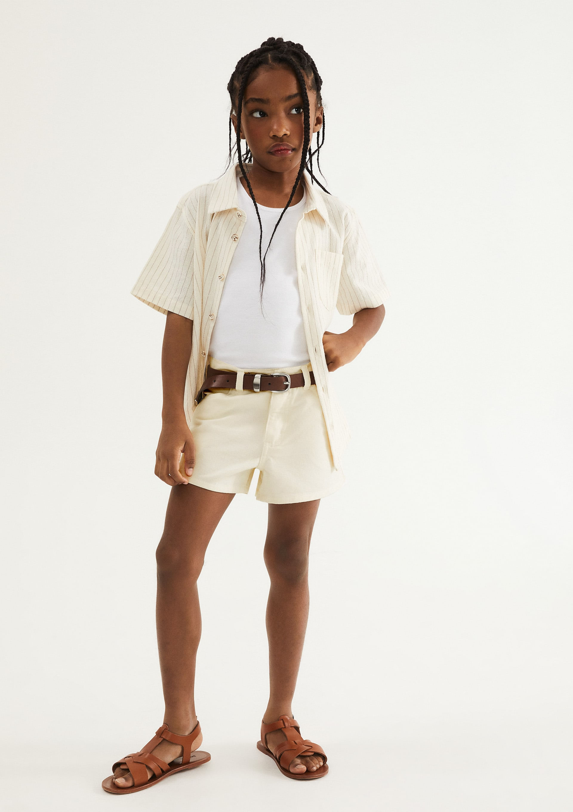 Shorts Infantil Menina Barra Desfiada Em Sarja - Amarelo