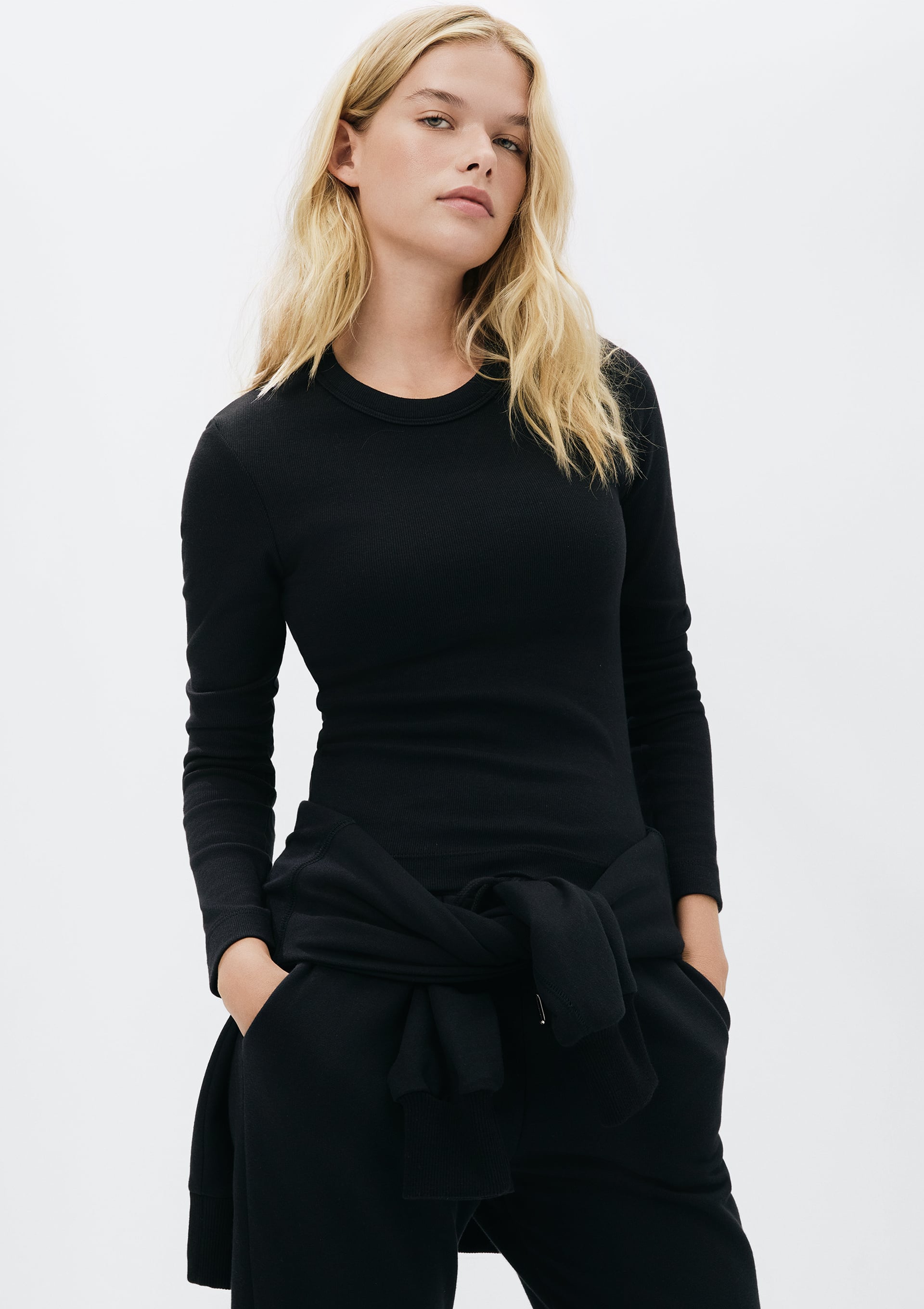 Blusa Feminina Manga Longa Slim Em Ribana - Preto
