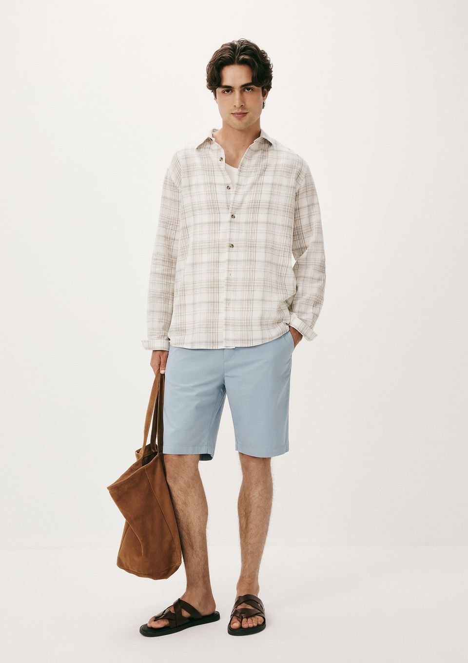 Bermuda Básica Masculina Chino Reta em Sarja - Azul
