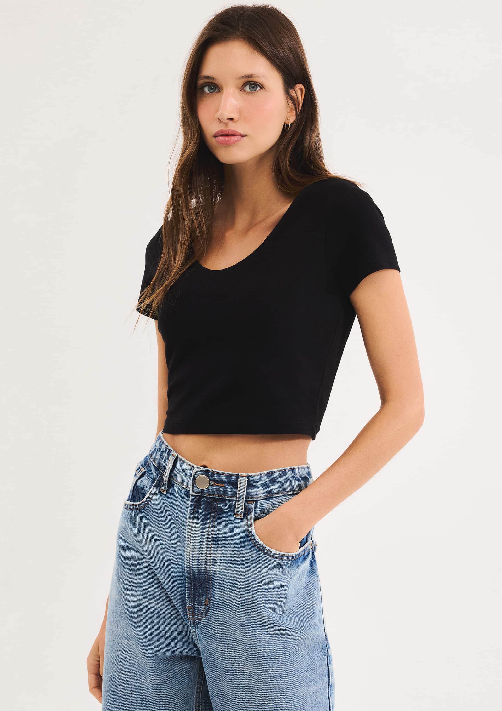 Blusa Feminina Cropped Com Elastano - Preto