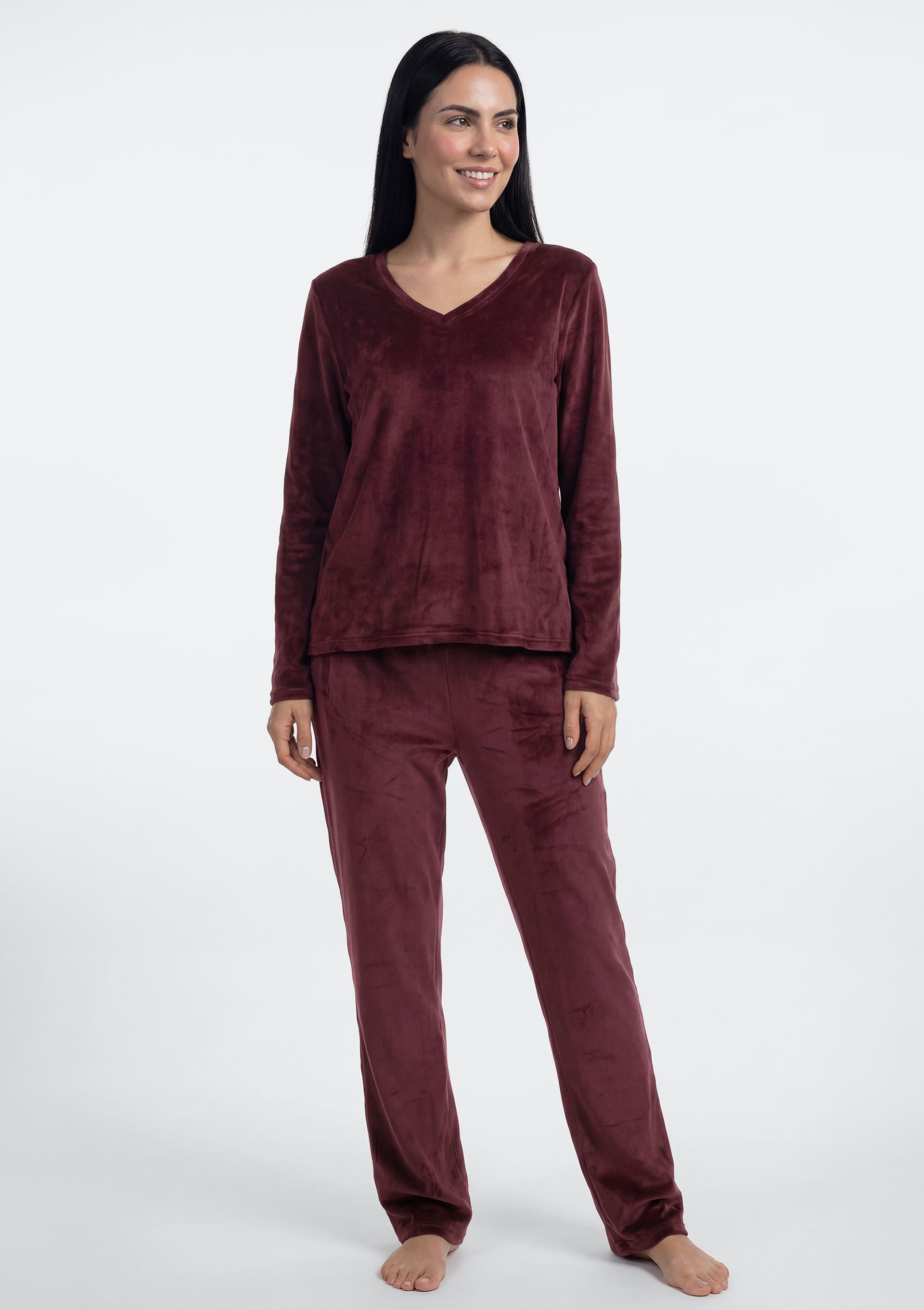 Pijama Longo Feminino Estampado Em Plush - Vermelho