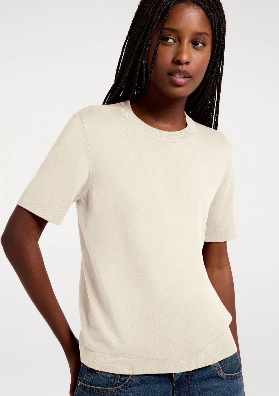 Blusa Feminina Manga Curta em Tricô Leve - Creme