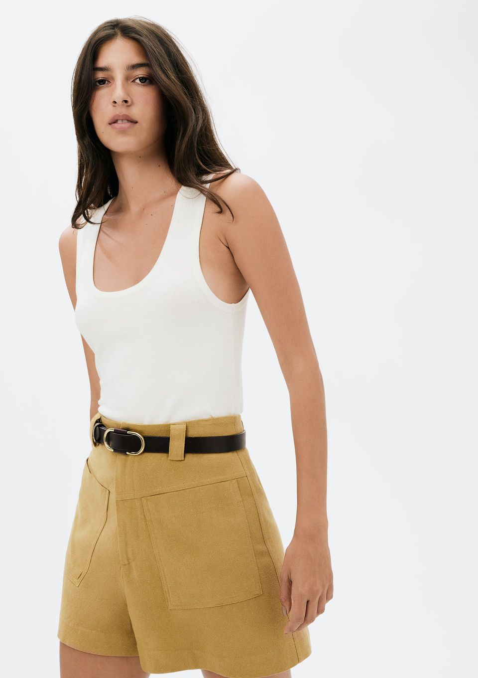 Regata Feminina Slim Decote U em Tricô de Viscose - Off White