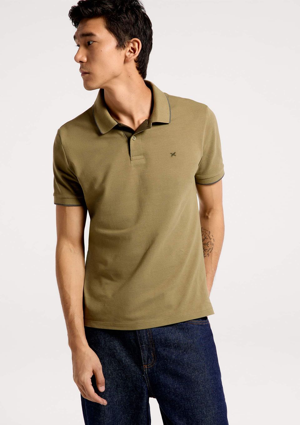 Camisa Polo Básica Masculina em Piquet com Bordado - Verde