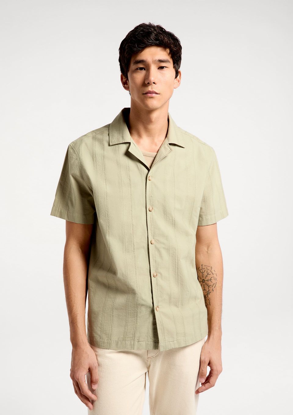 Camisa Masculina Listrada em Algodão - Cinza