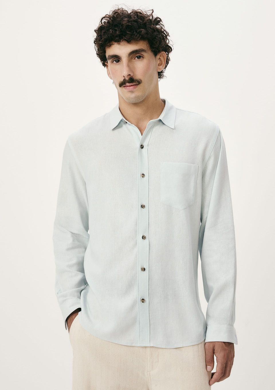 Camisa Básica Masculina Manga Longa Slim em Linho - Azul