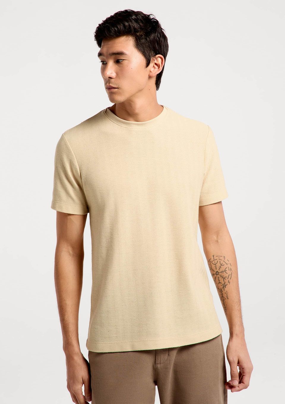 Camiseta Masculina Manga Curta Texturizada - Bege