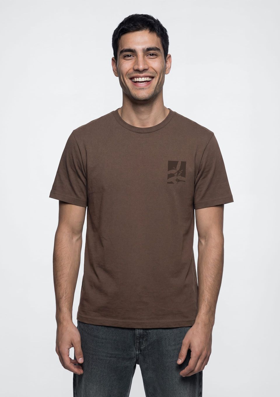 Camiseta Masculina Manga Curta com Estampa - Marrom