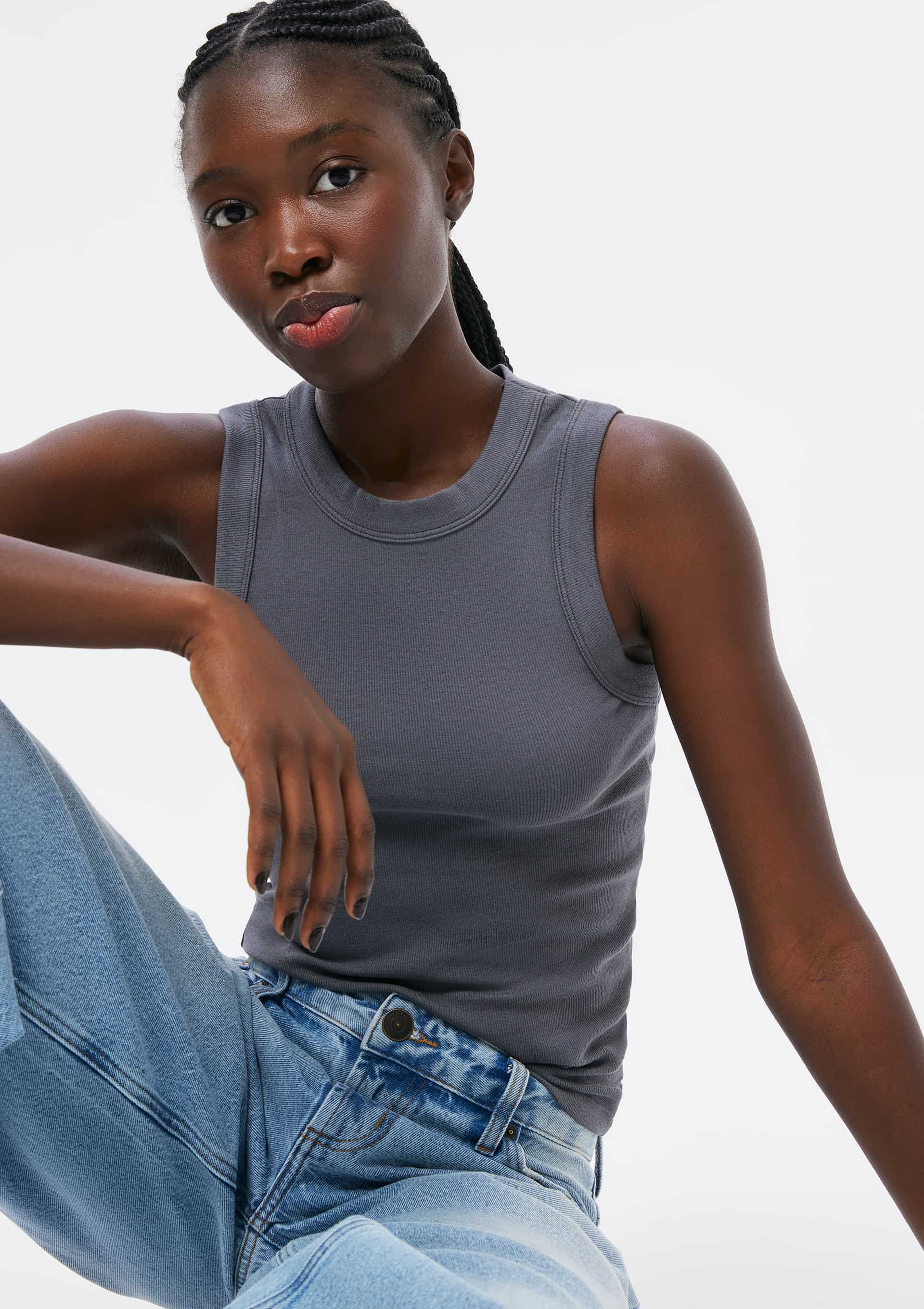 Regata Básica Feminina Slim Neck - Azul