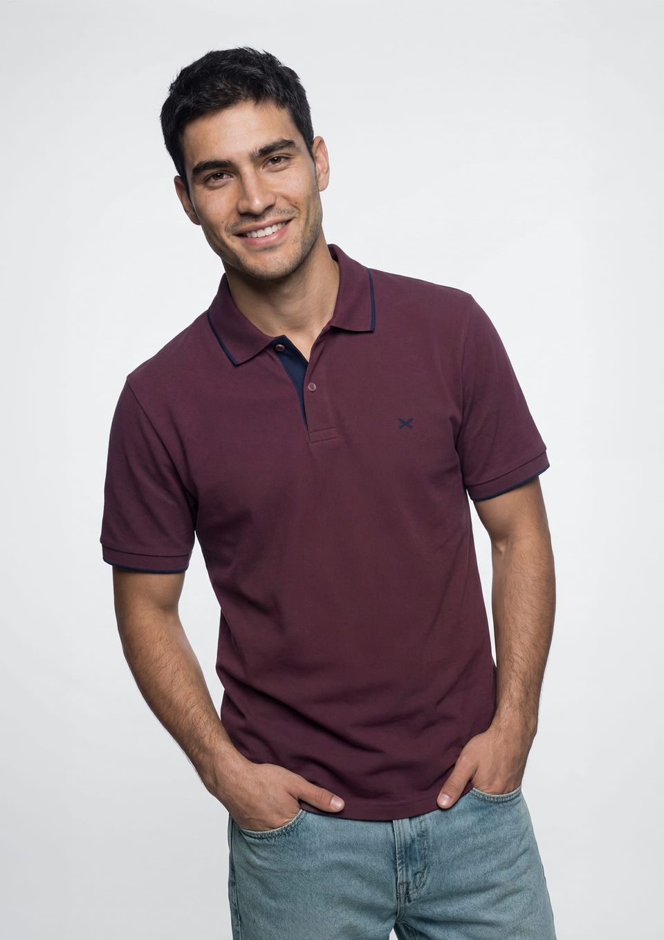 Camisa Polo Básica Masculina em Piquet com Bordado - Vermelho
