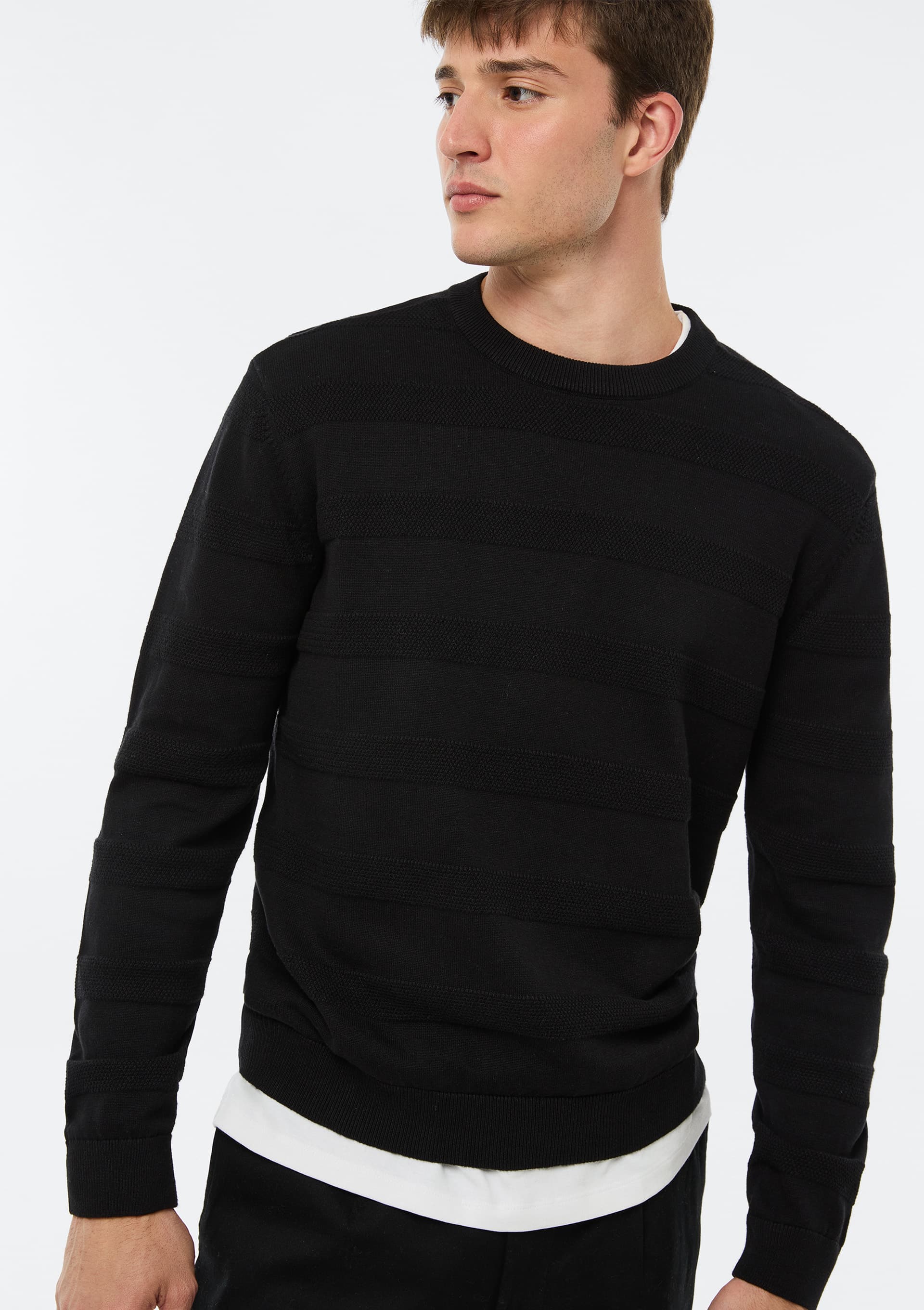 Blusa Masculina Em Tricô Texturizado - Preto