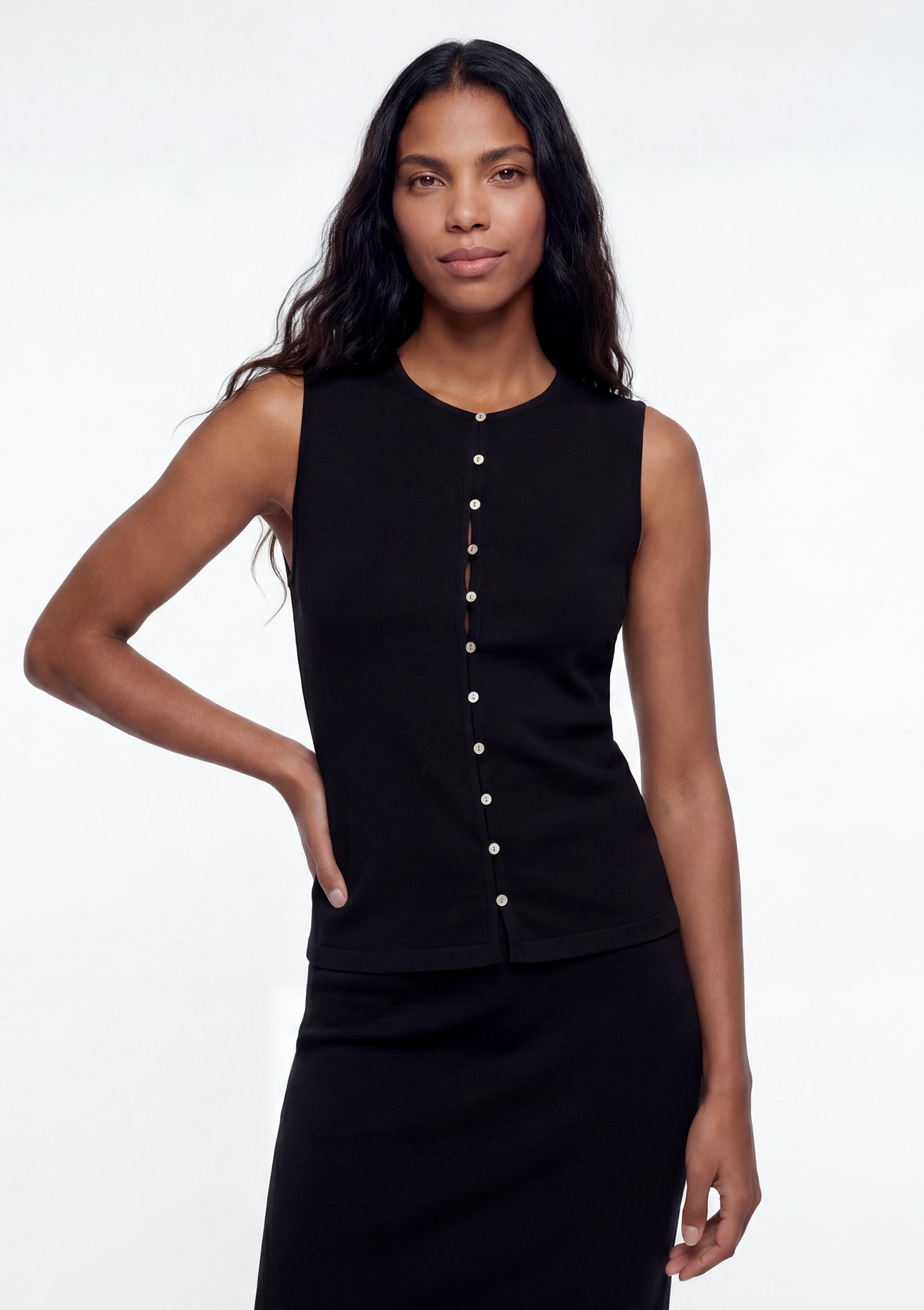 Regata Feminina Alças Médias Com Elastano - Preto