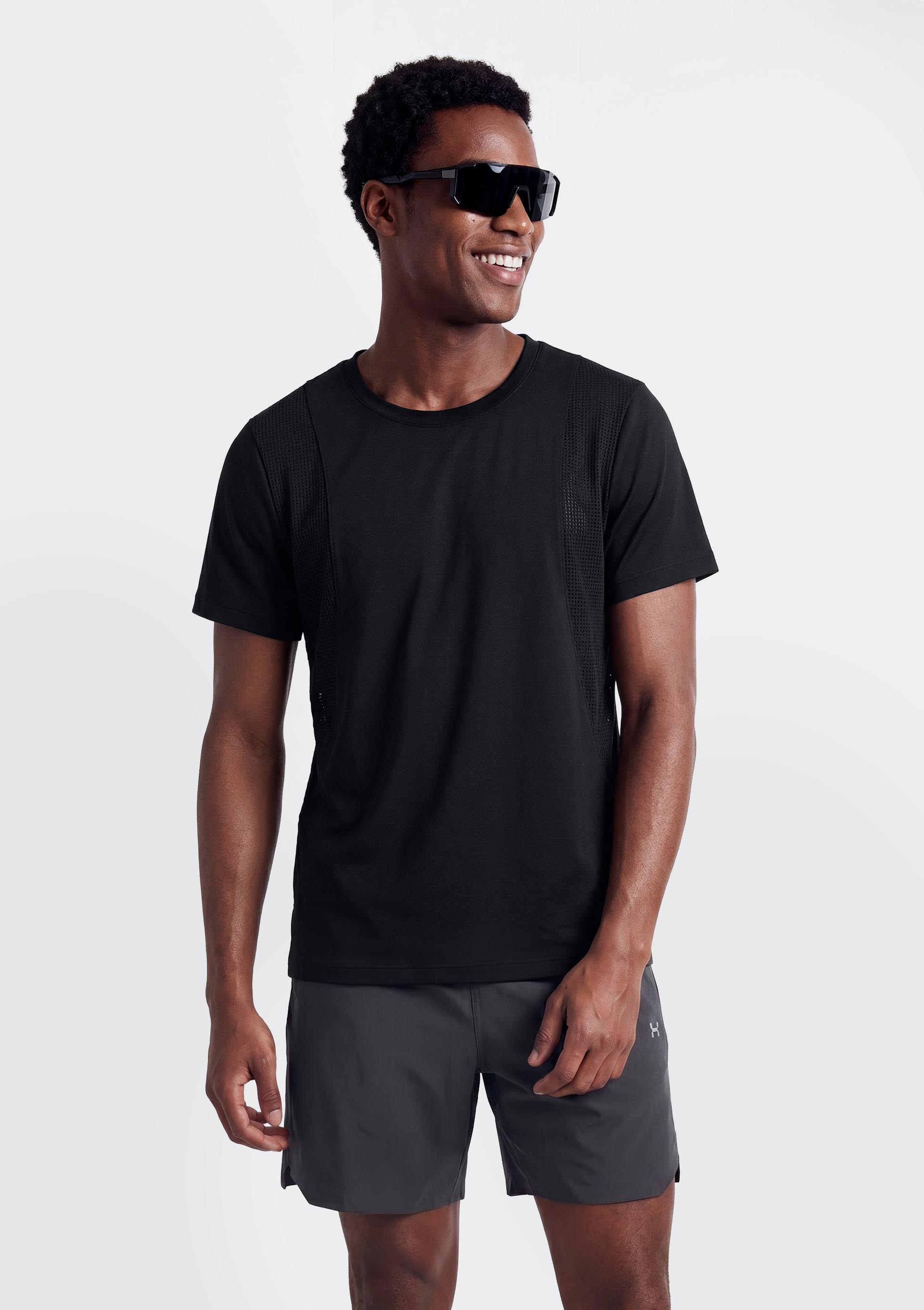 Bermuda Esportiva Masculina Com Biker Interna - Preto