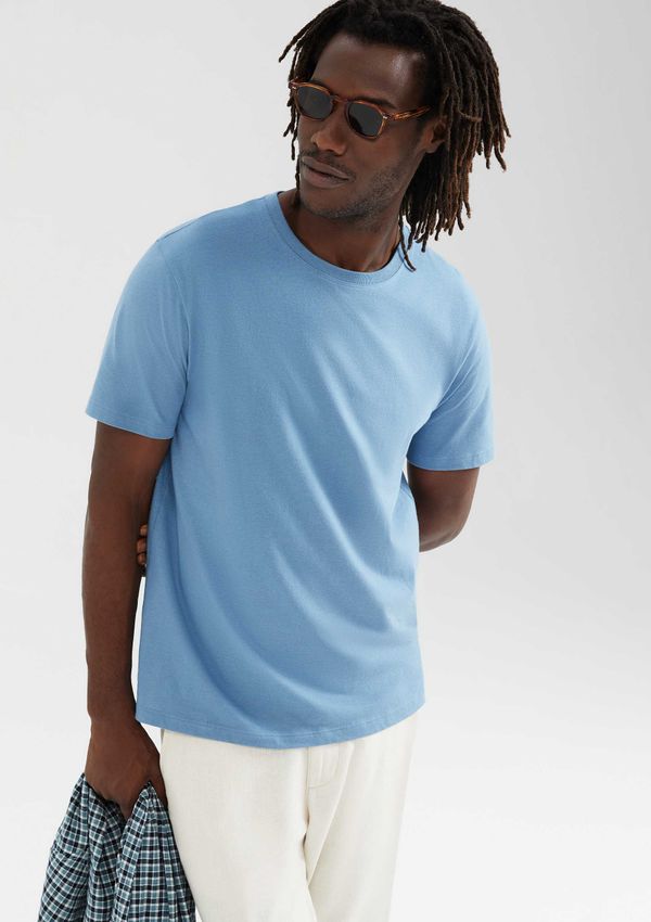 Camiseta Básica Unissex Manga Curta Regular World - Azul G
