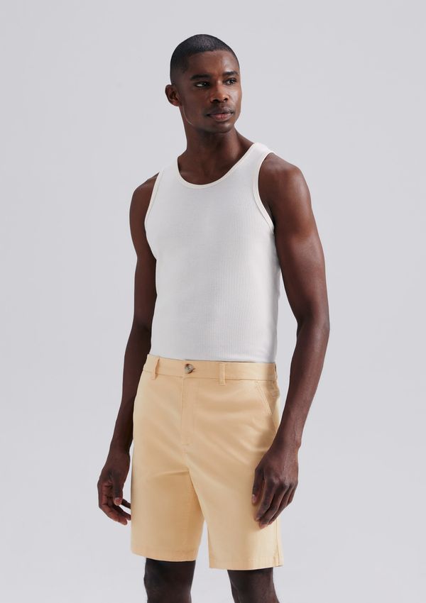 Bermuda Masculina Chino Em Sarja Peletizada - Amarelo 040