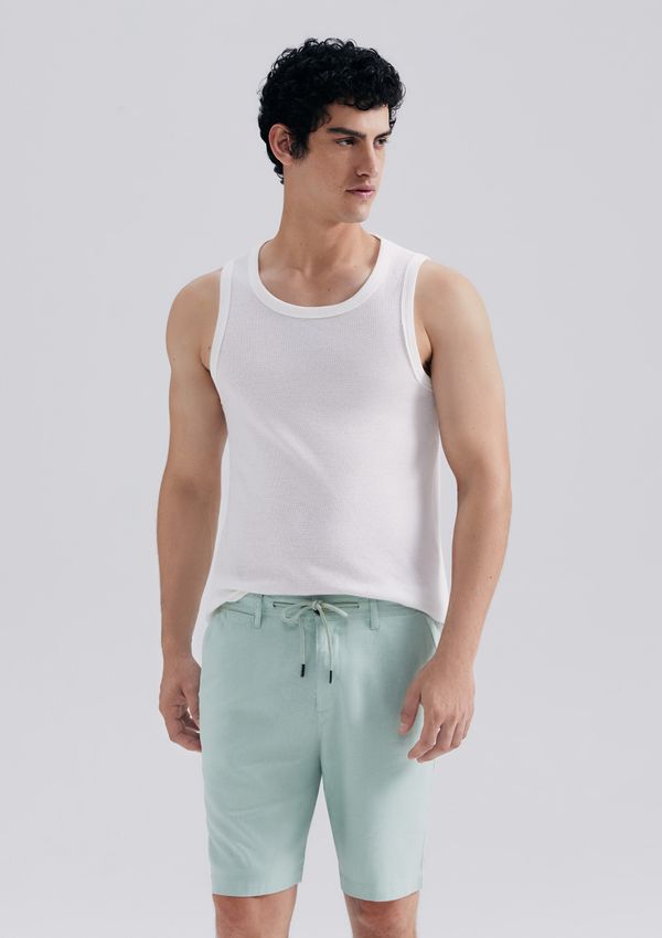 Bermuda Básica Masculina Chino Em Linho - Verde 048