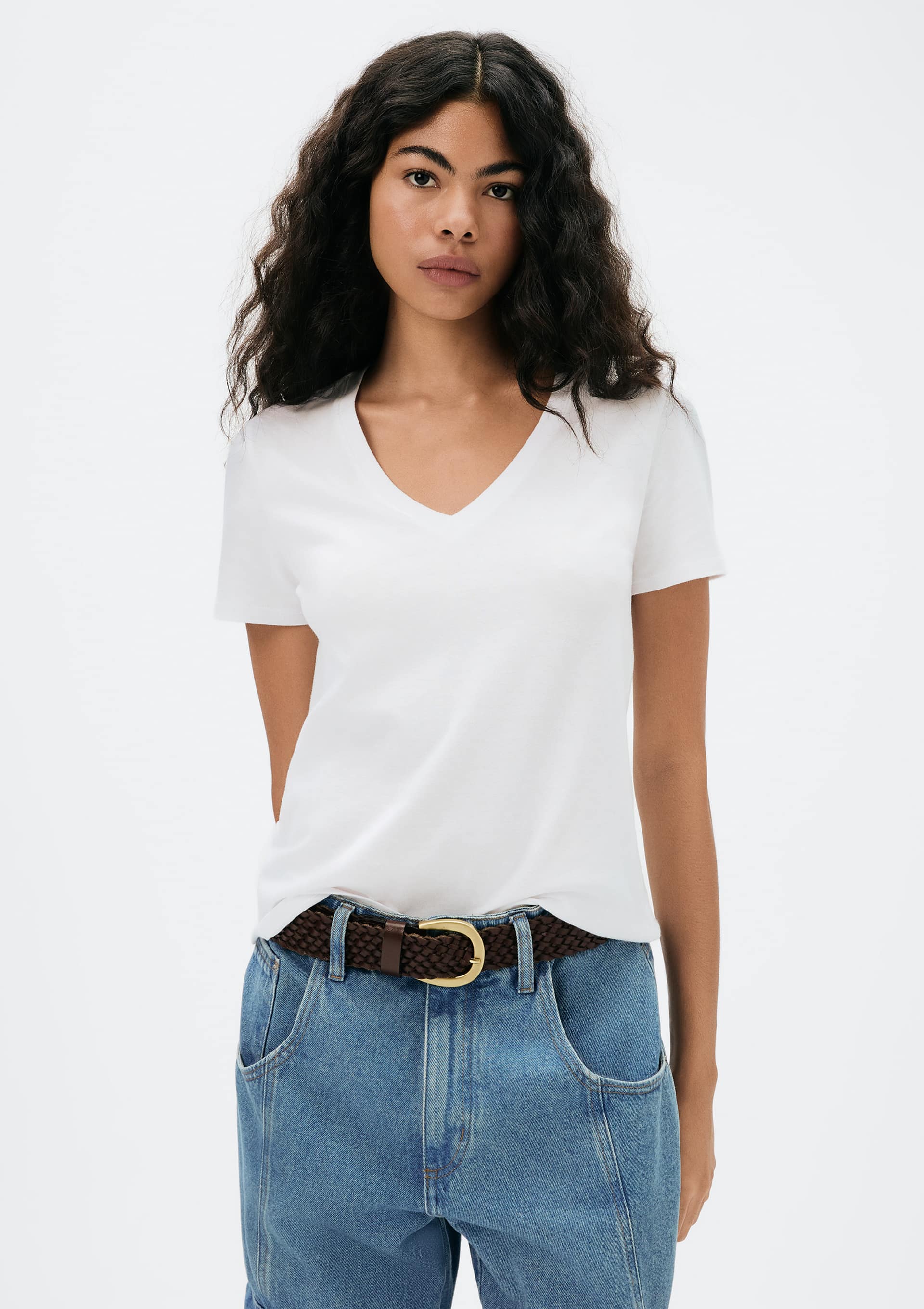 Blusa Básica Feminina Manga Curta Decote V - Branco