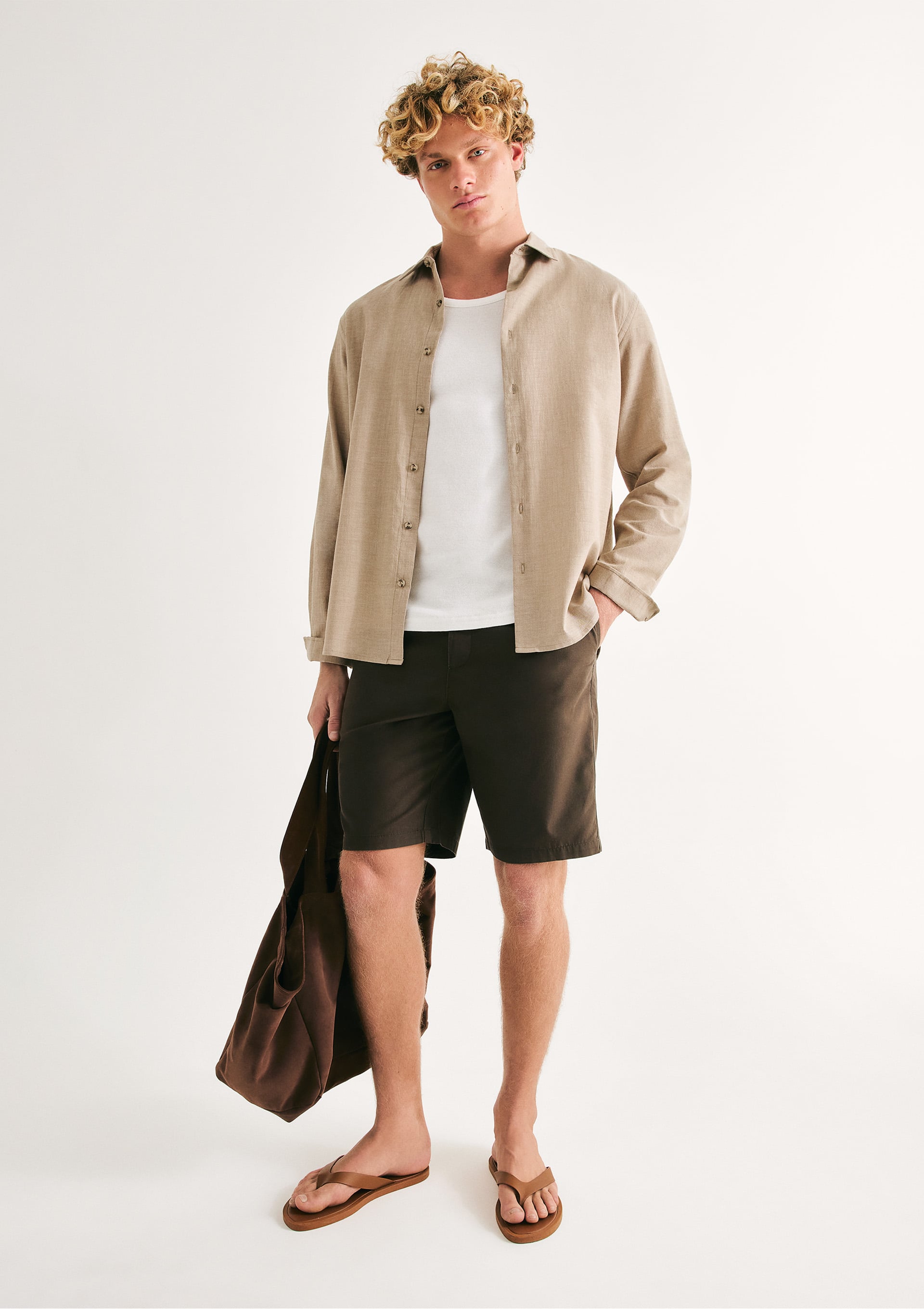 Bermuda Básica Masculina Em Sarja - Verde