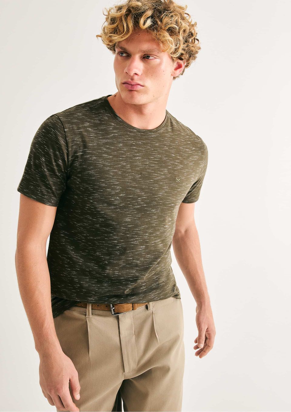 Camiseta Básica Masculina em Malha Jet - Verde