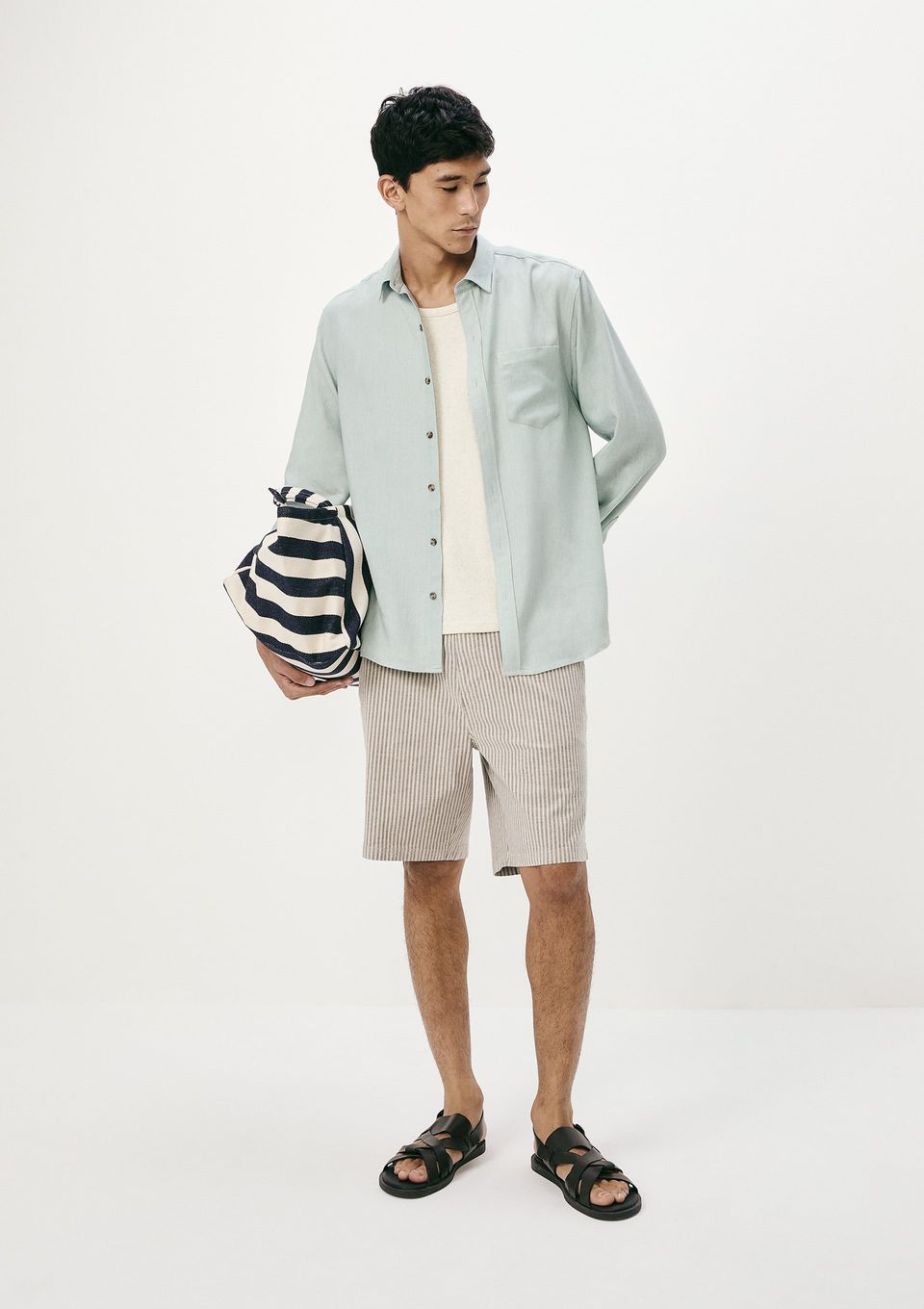 Bermuda Masculina Fio Tinto Listrada - Azul