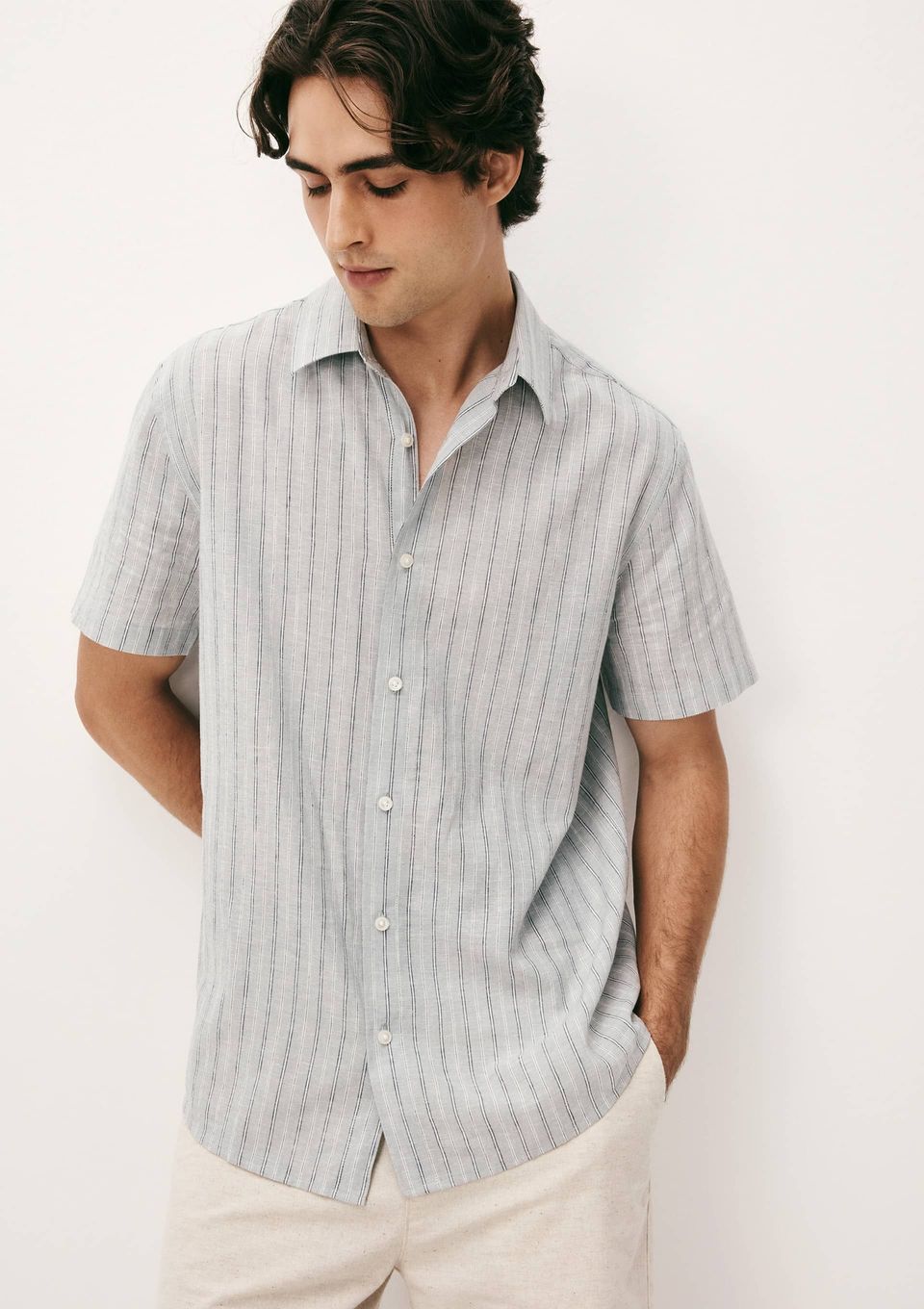 Camisa Masculina Manga Curta Fio Tinto Listrada em Linho - Cinza