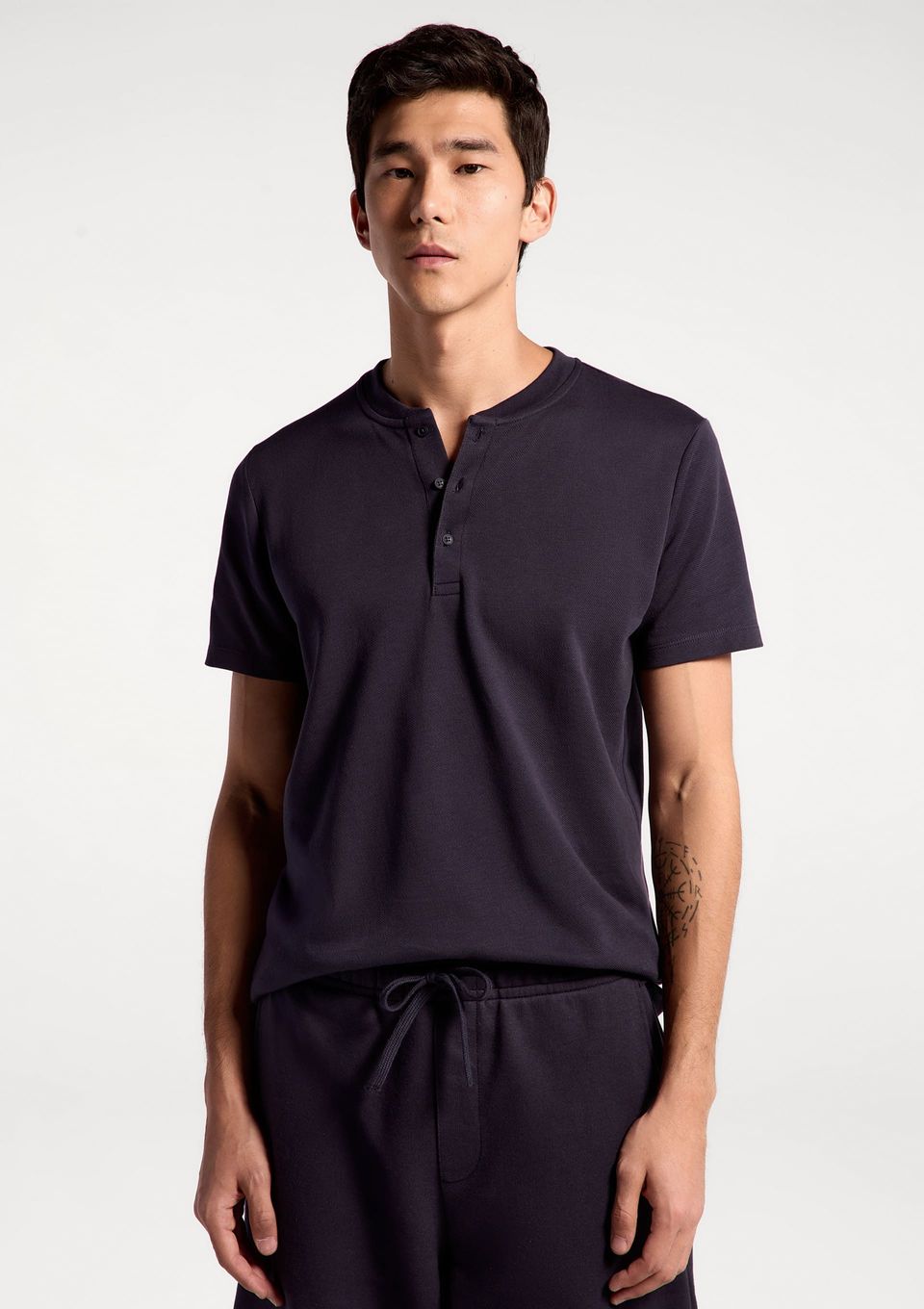 Camiseta Básica Henley Masculina Regular Texturizada - Azul