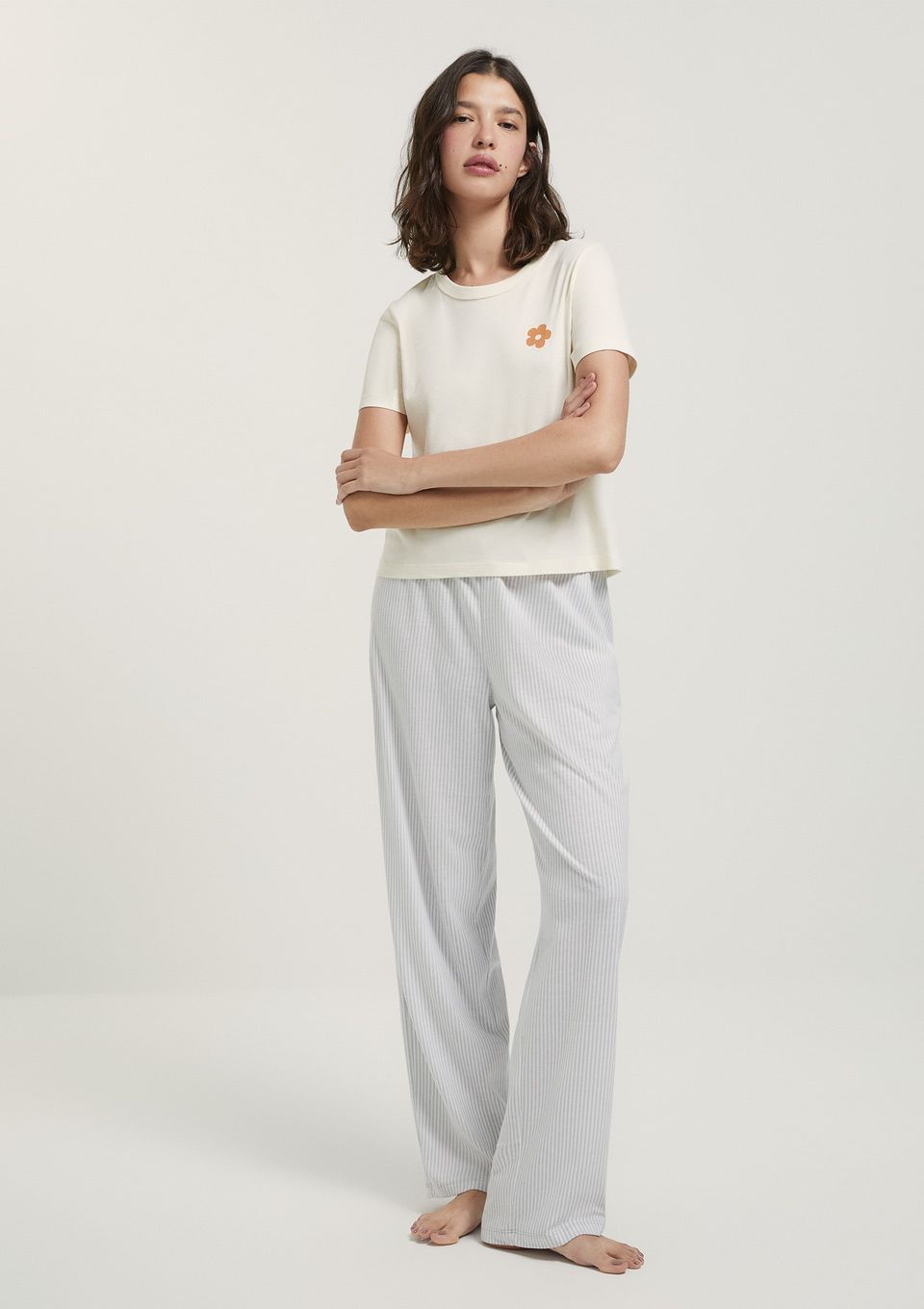 Pijama Longo Feminino Estampado - Creme