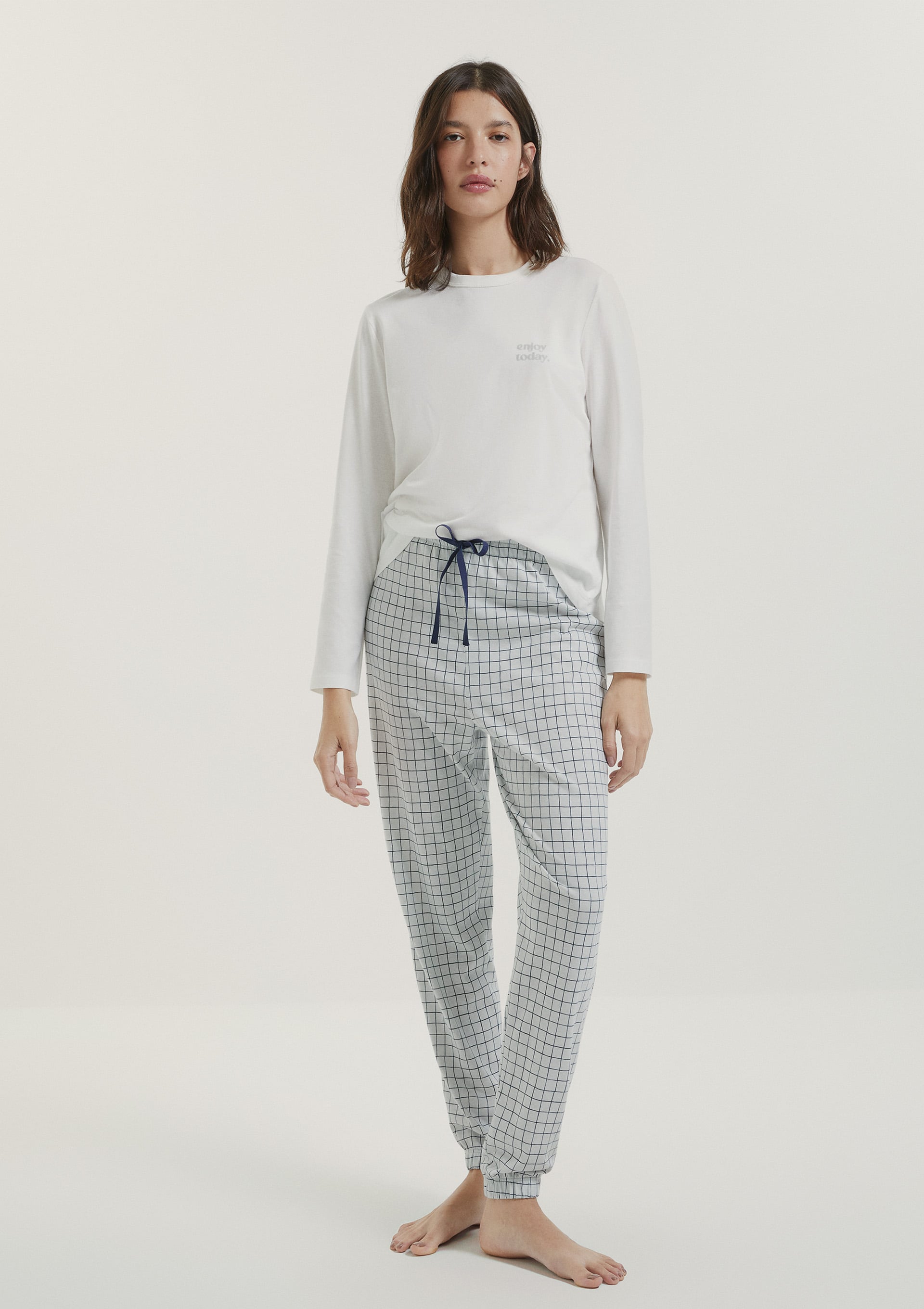 Pijama Longo Feminino Estampado - Cinza