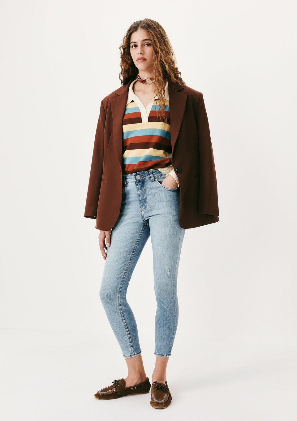 Calça Jeans Básica Feminina Cintura Média Skinny com Puídos - Azul