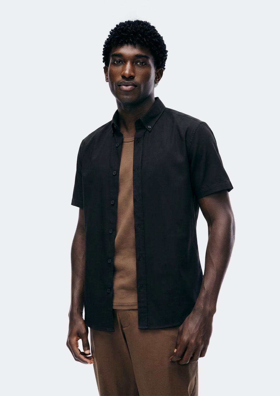 Camisa Masculina Slim Manga Curta - Preto