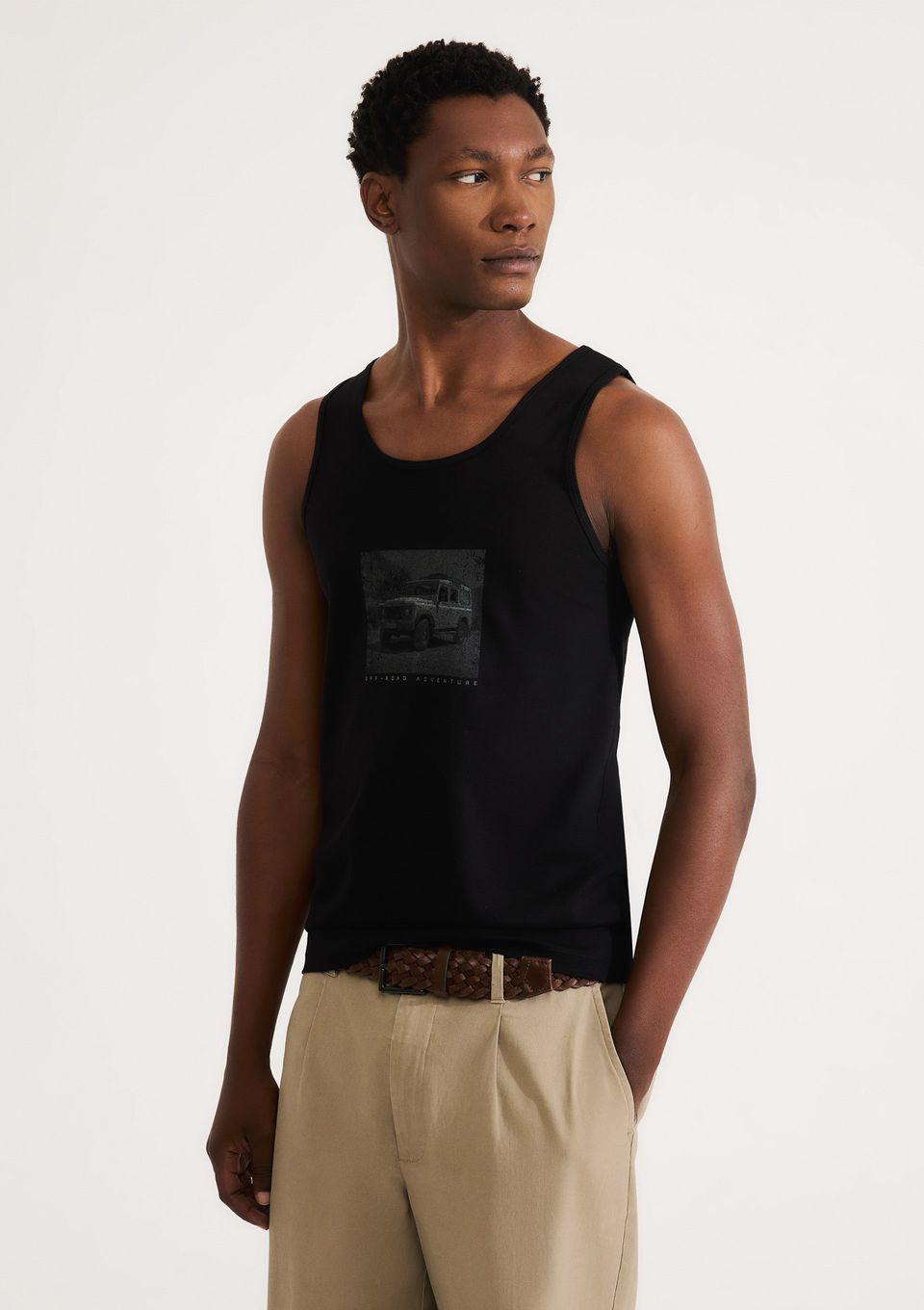 Regata Básica Masculina Slim em Malha - Preto