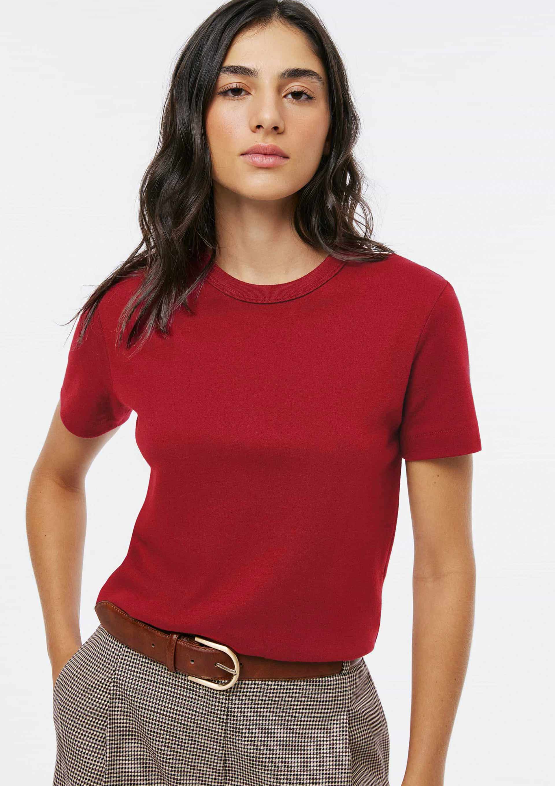Camiseta Feminina Slim Em Algodão - Vermelho