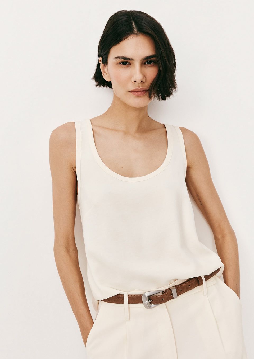 Regata Feminina Decote U em Peach Touch - Off White