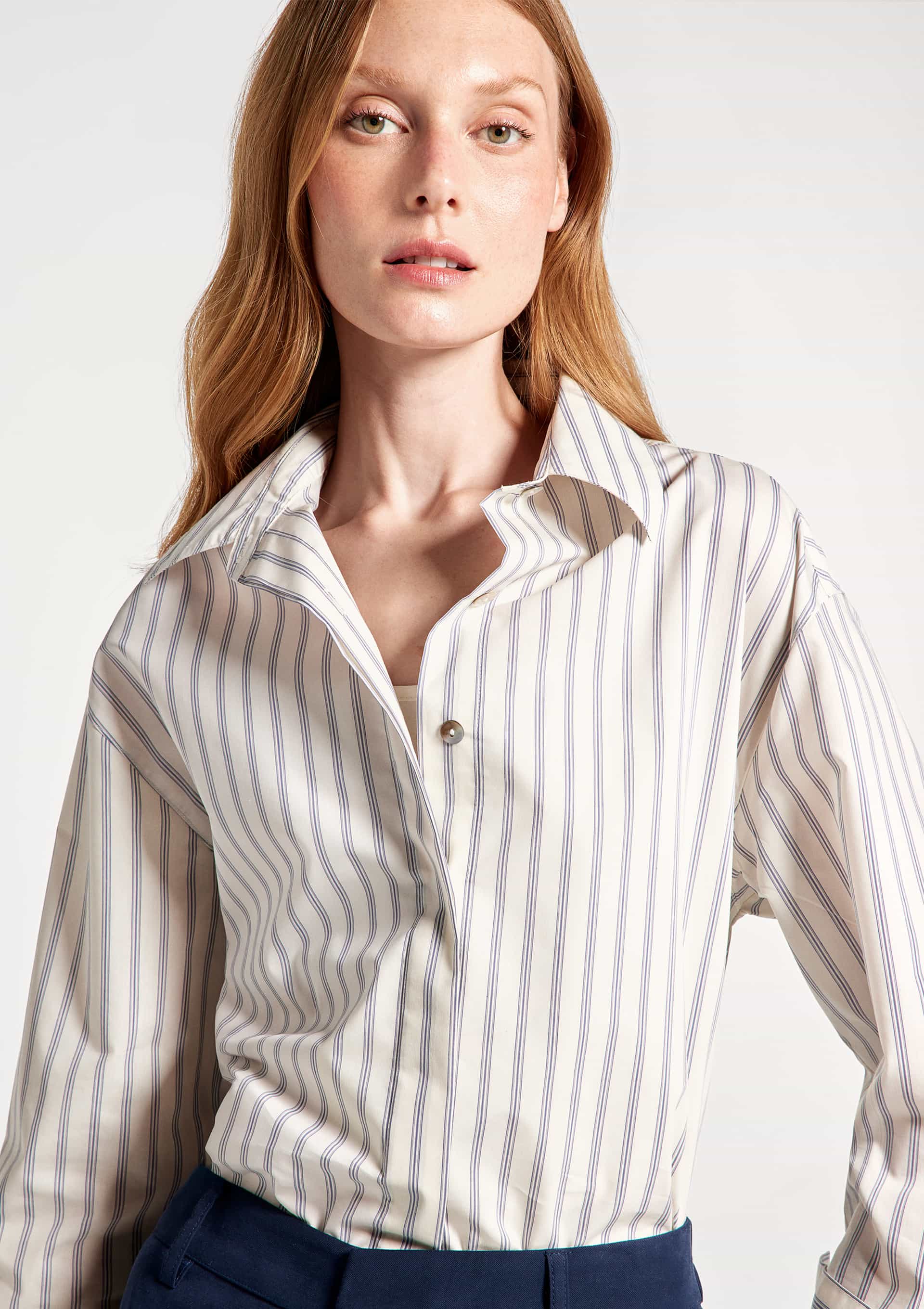Camisa Feminina Manga Longa Em Tricoline - Cinza